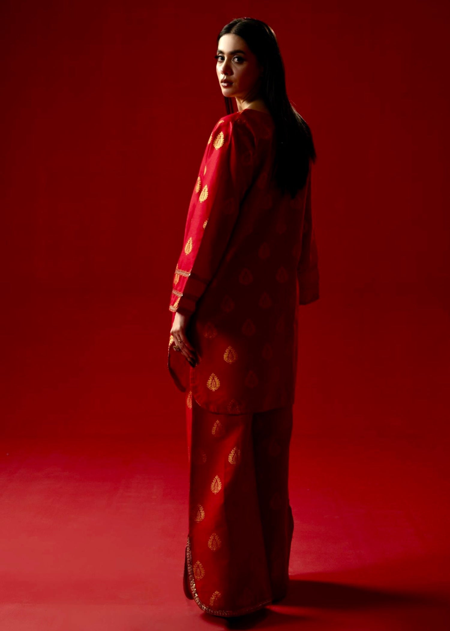 Zeenat & Zoha Ruby Pearl Women 2pcs