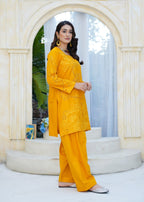 H&U Collection Golden Marigold Women 2pcs