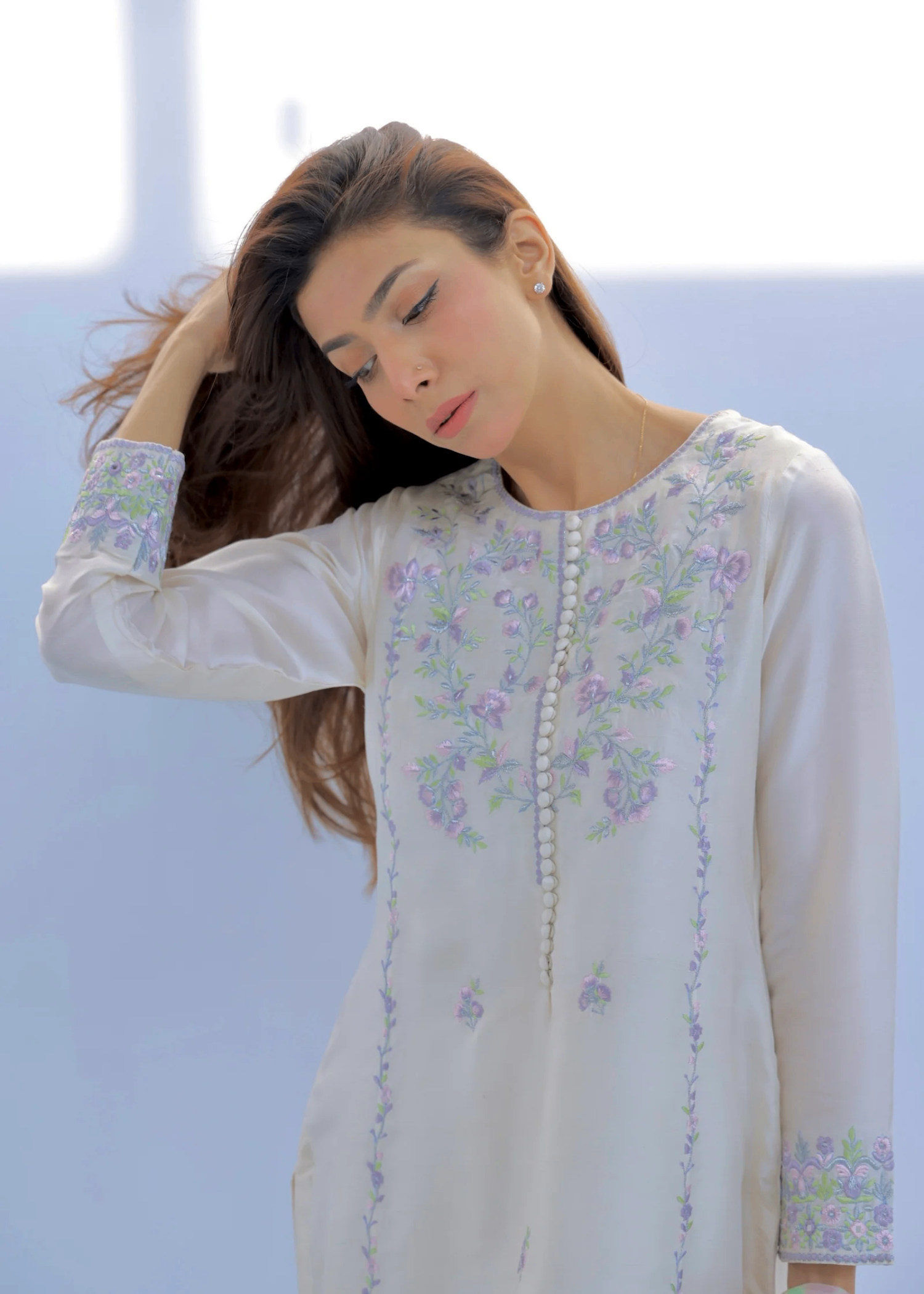 Hues Atelier Divine white Women 3pcs