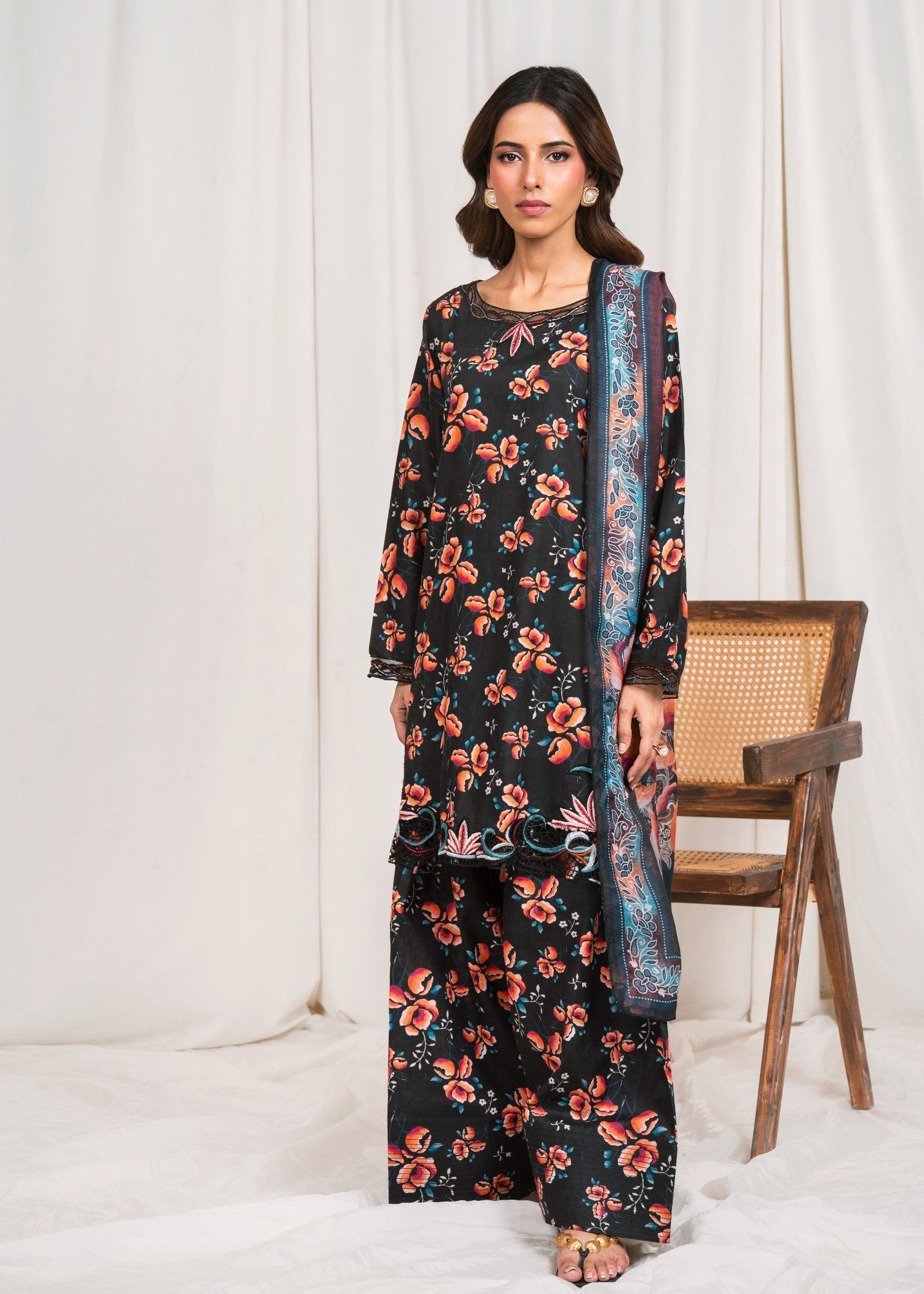 Sahibas By Mirza Velour Black Women 3pcs