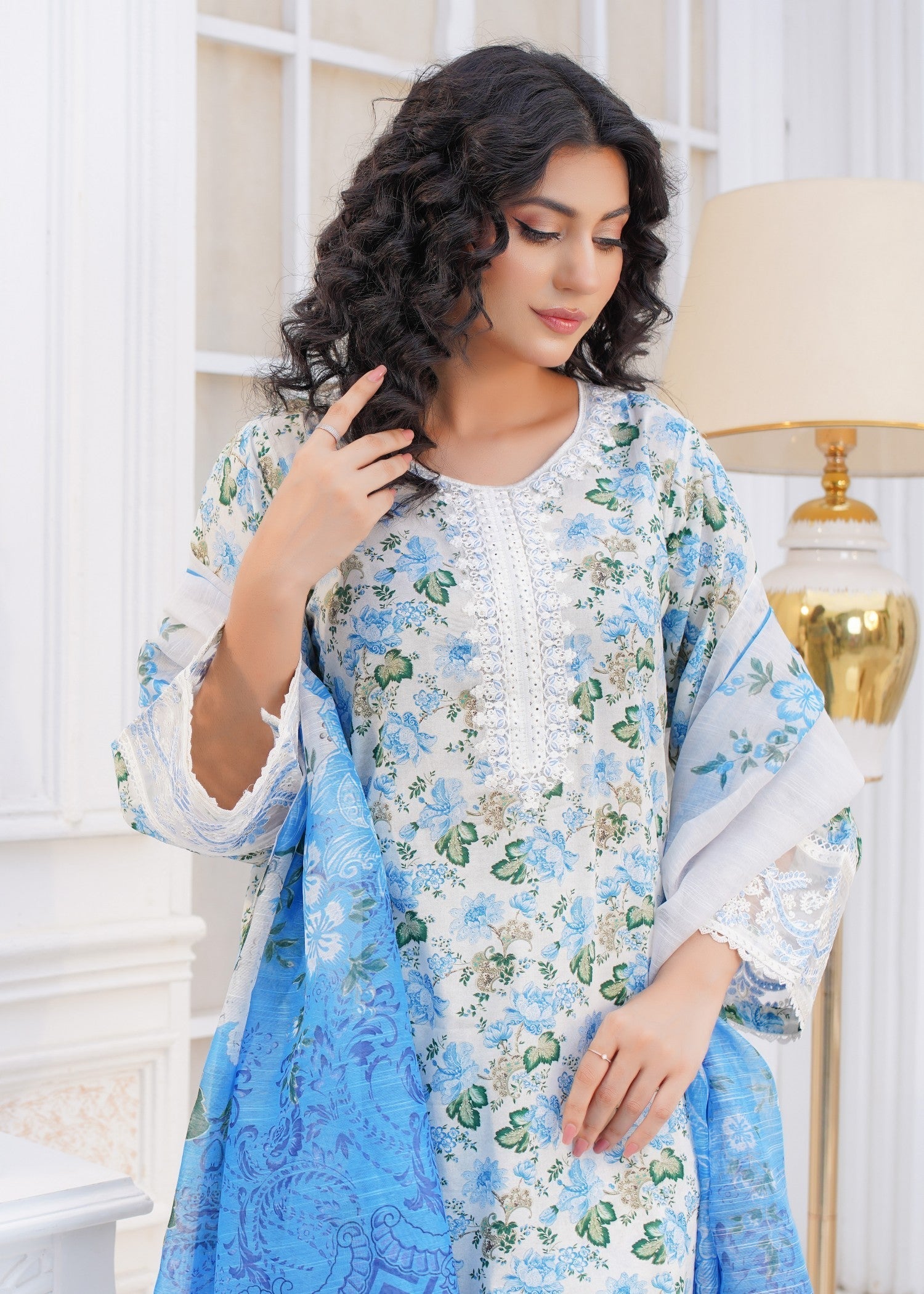 Safdar Embroidery Printed Pure Lawn Embroidered 18 Women 3pcs
