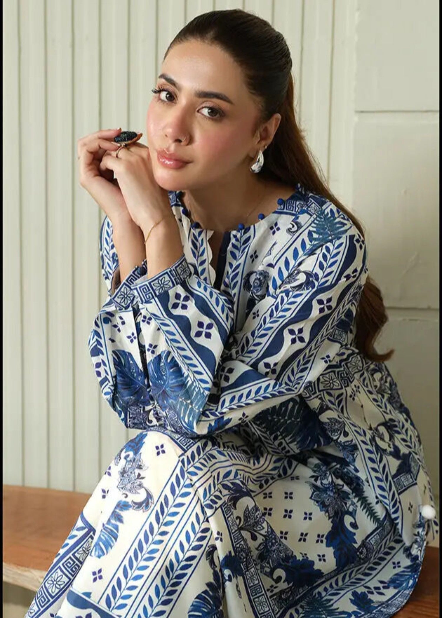 Reetriwaj Parizad Women 2pcs