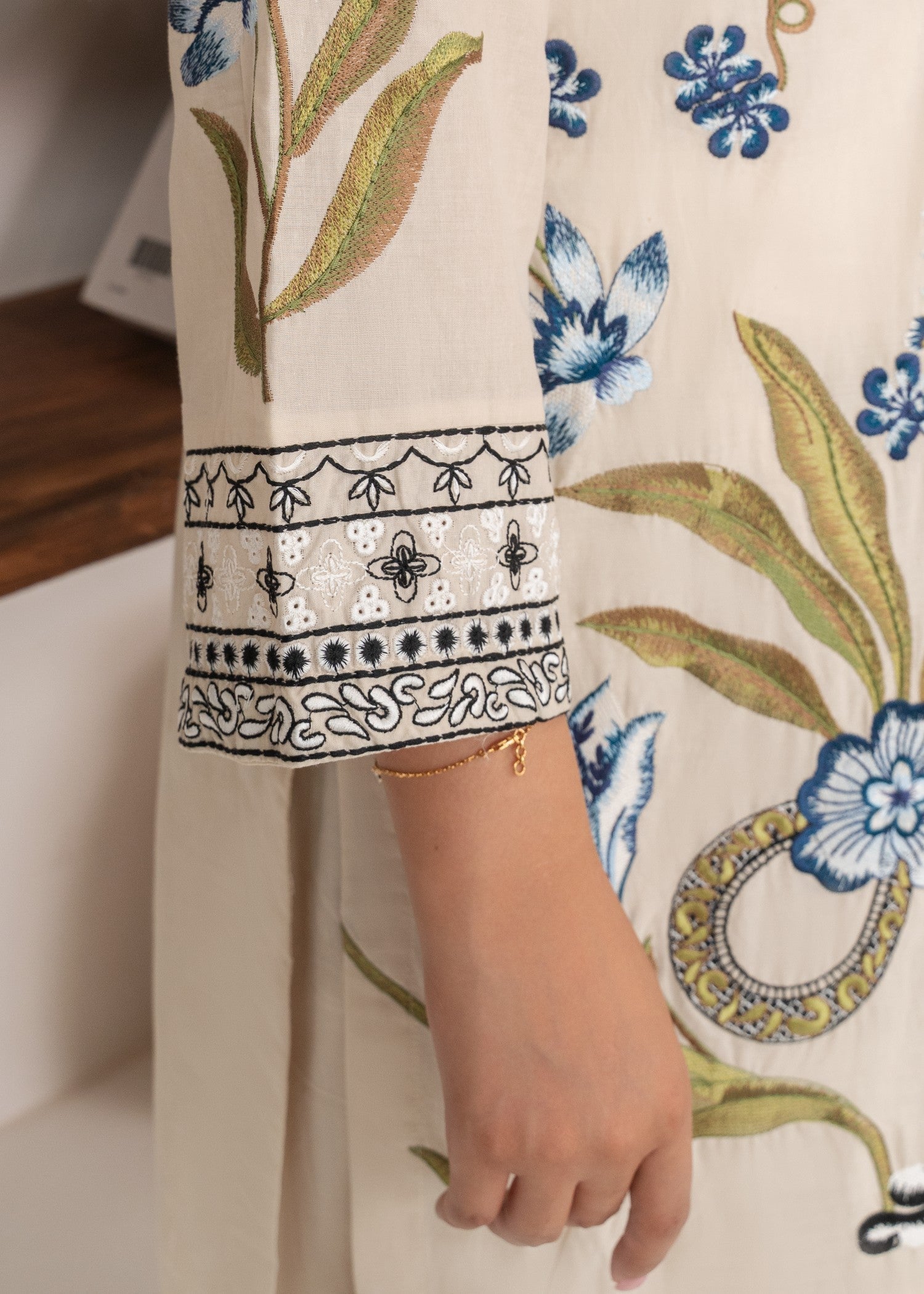 Sahibas By Mirza Zarqaa Women 3pcs