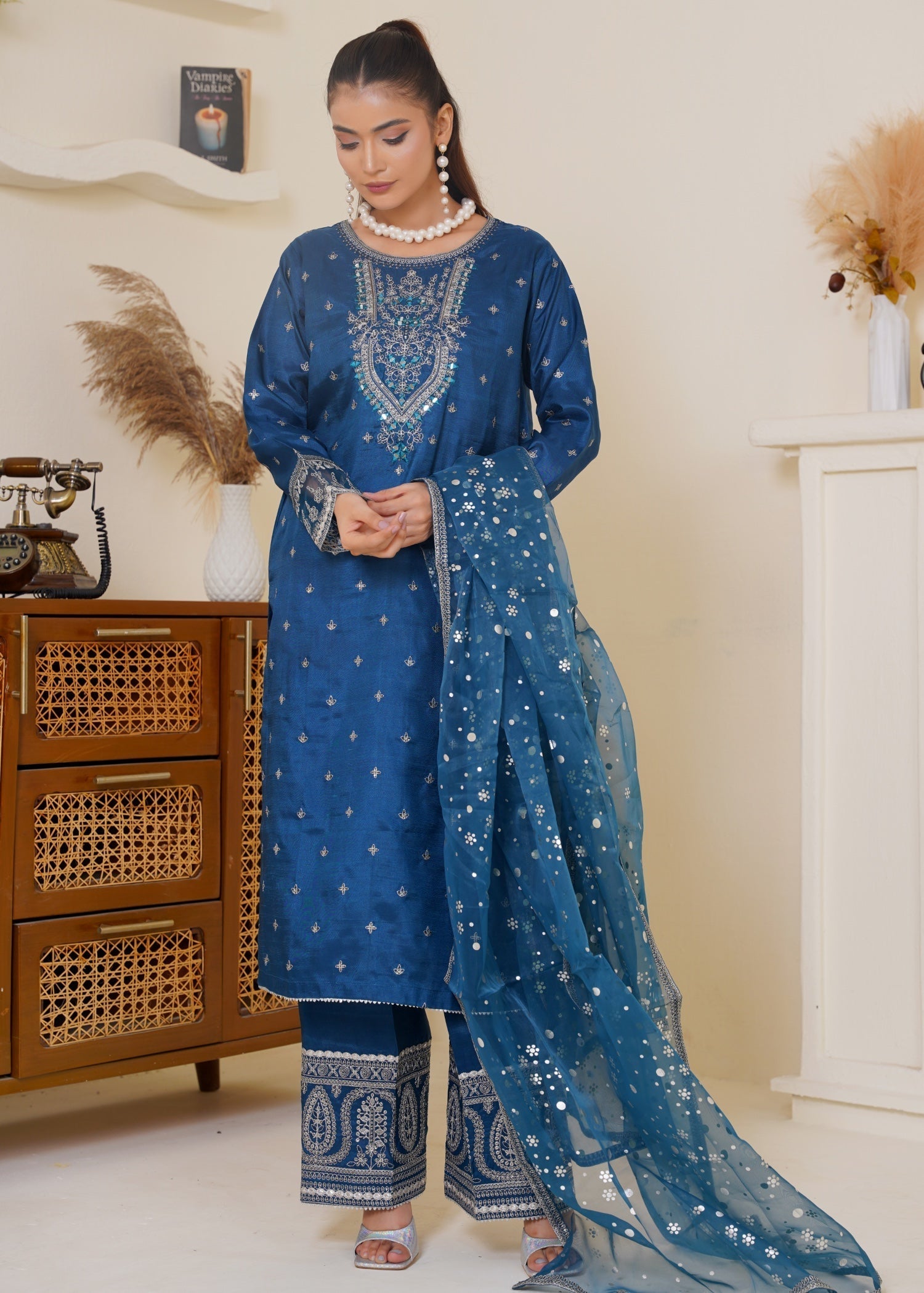 Laal Clothing MLC 017 Women 3pcs