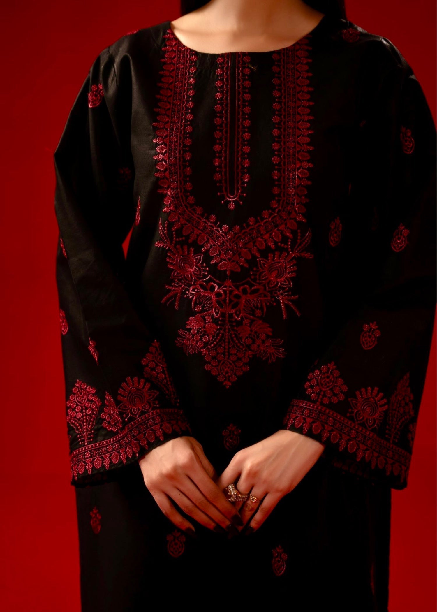 Zeenat & Zoha Blossom Women 2pcs