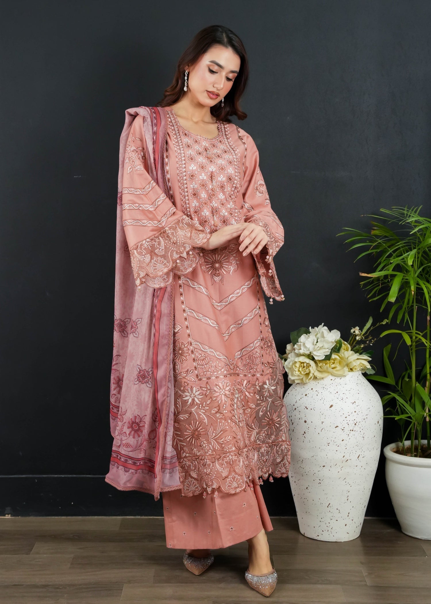 Ayesha B (mahin) Women 3pcs