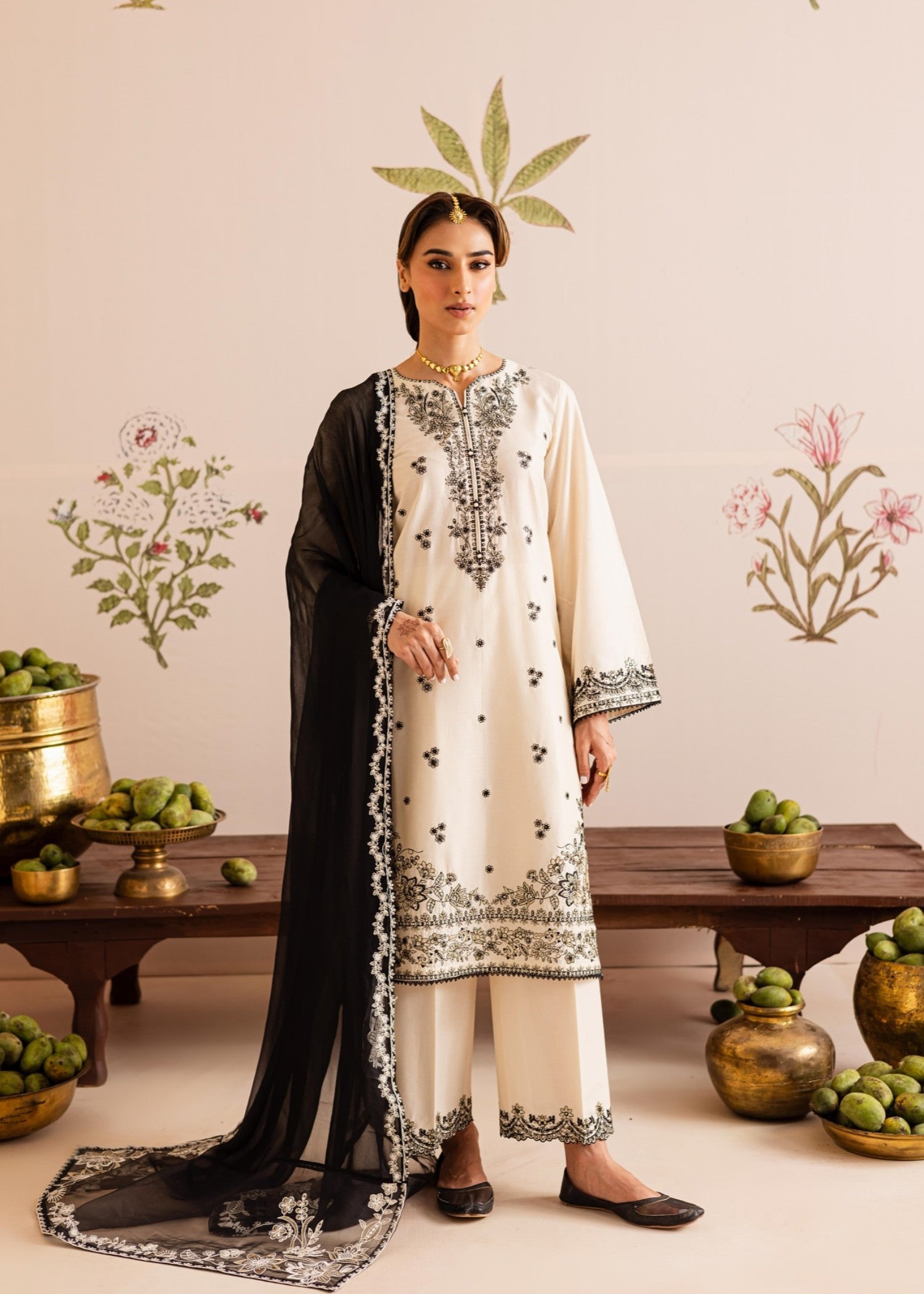 Kunaar khaista Women 3pcs