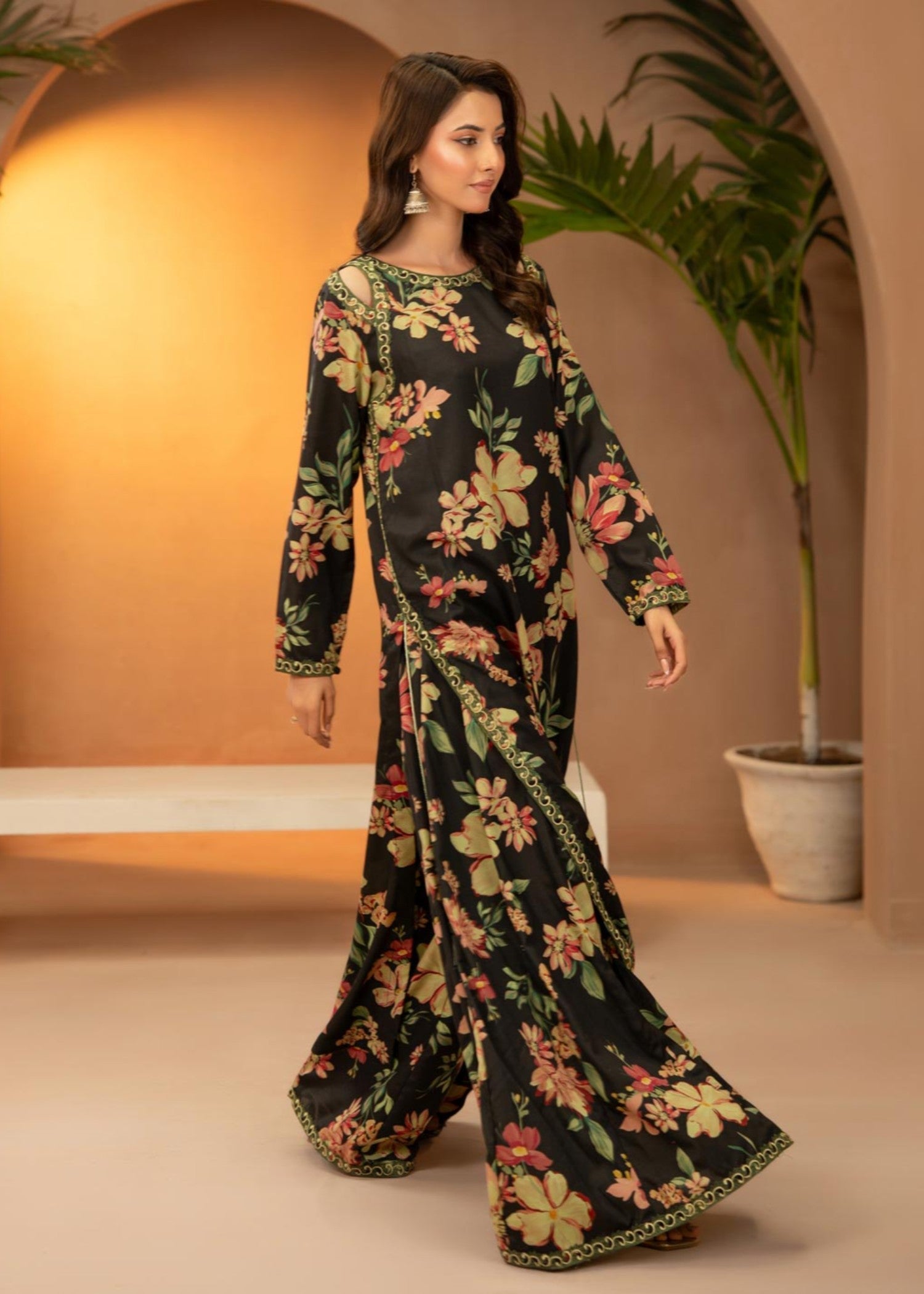 Tng (The Next Generation) Sargoshi | | Stitched | Black Women 2pcs