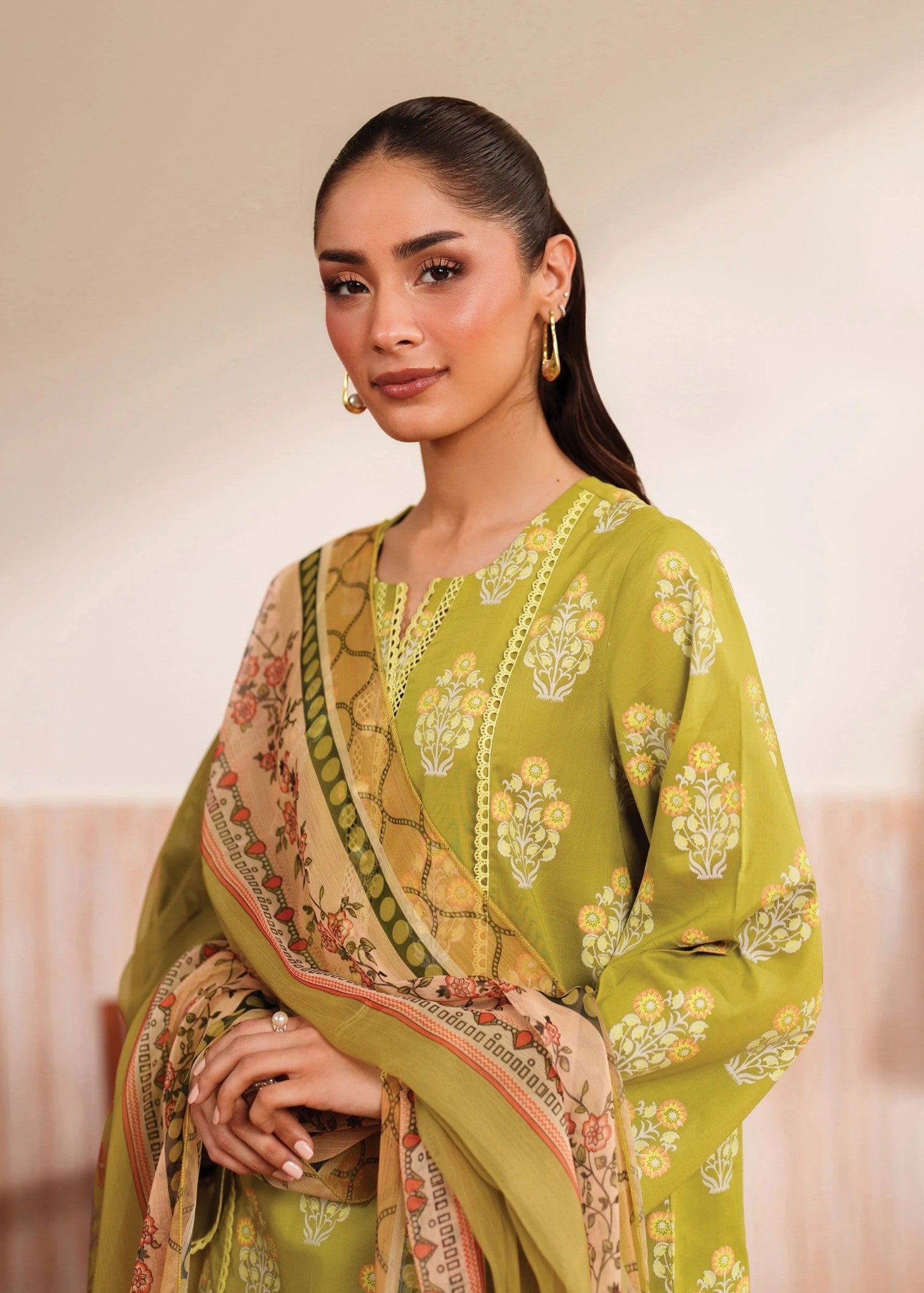 Garnet Clothing Mocha Women 2pcs