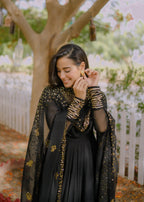 Tabassum Gauhar Ara Begum Women 2pcs