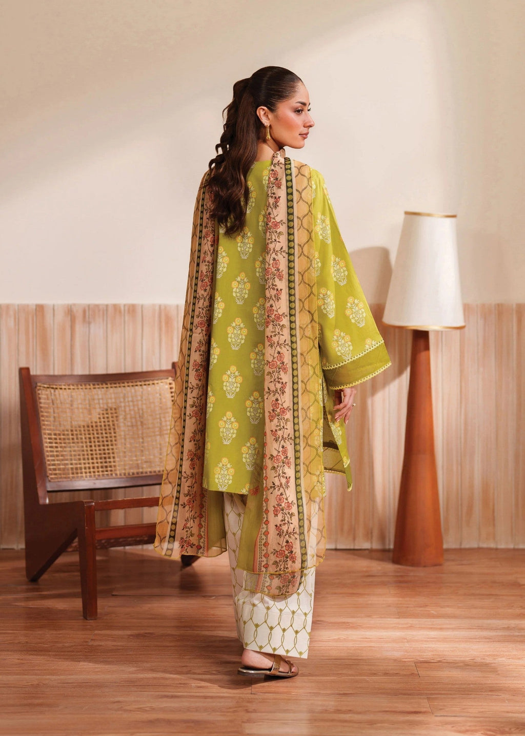 Garnet Clothing Mocha Women 2pcs