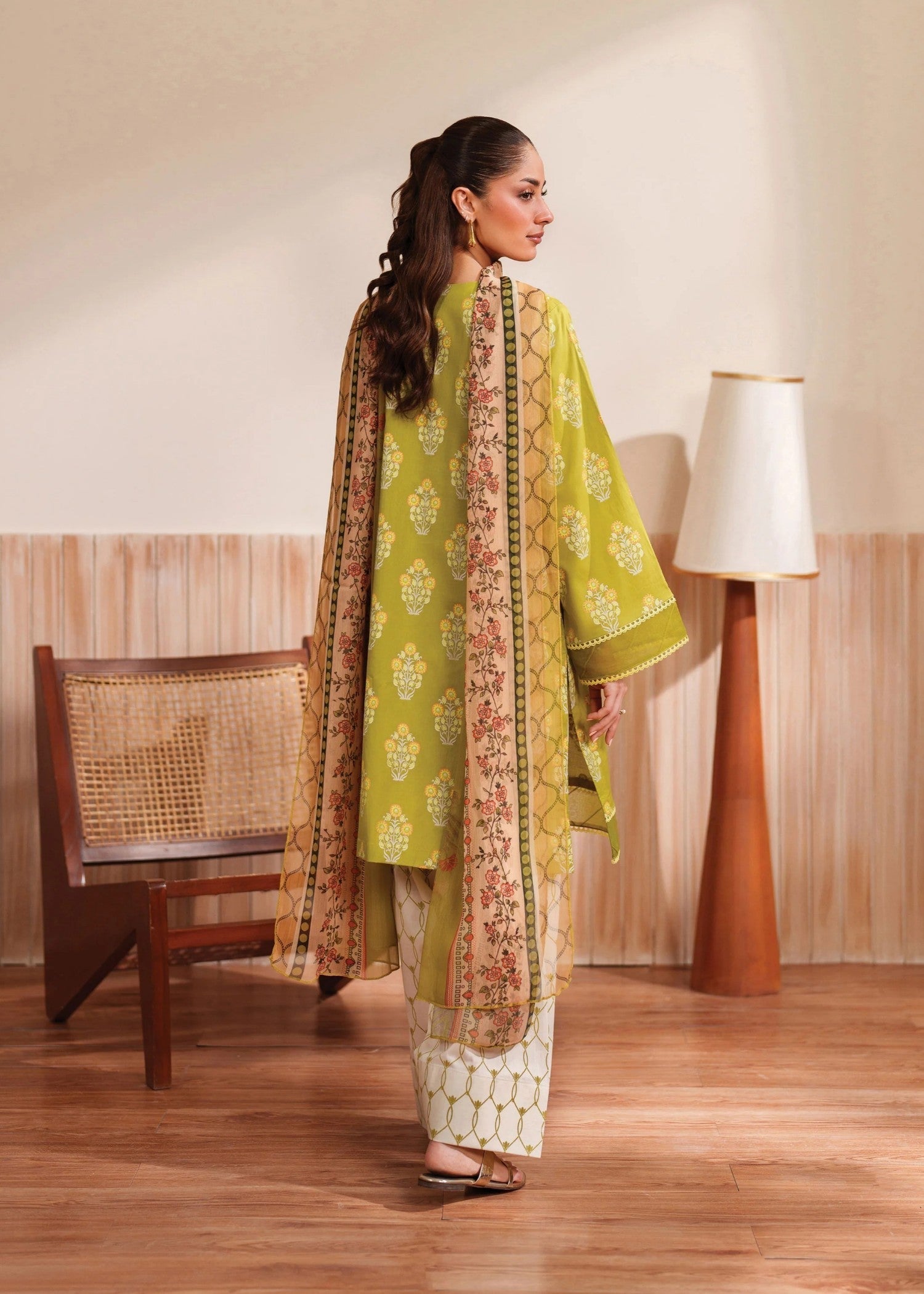 Garnet Clothing Mocha Women 2pcs