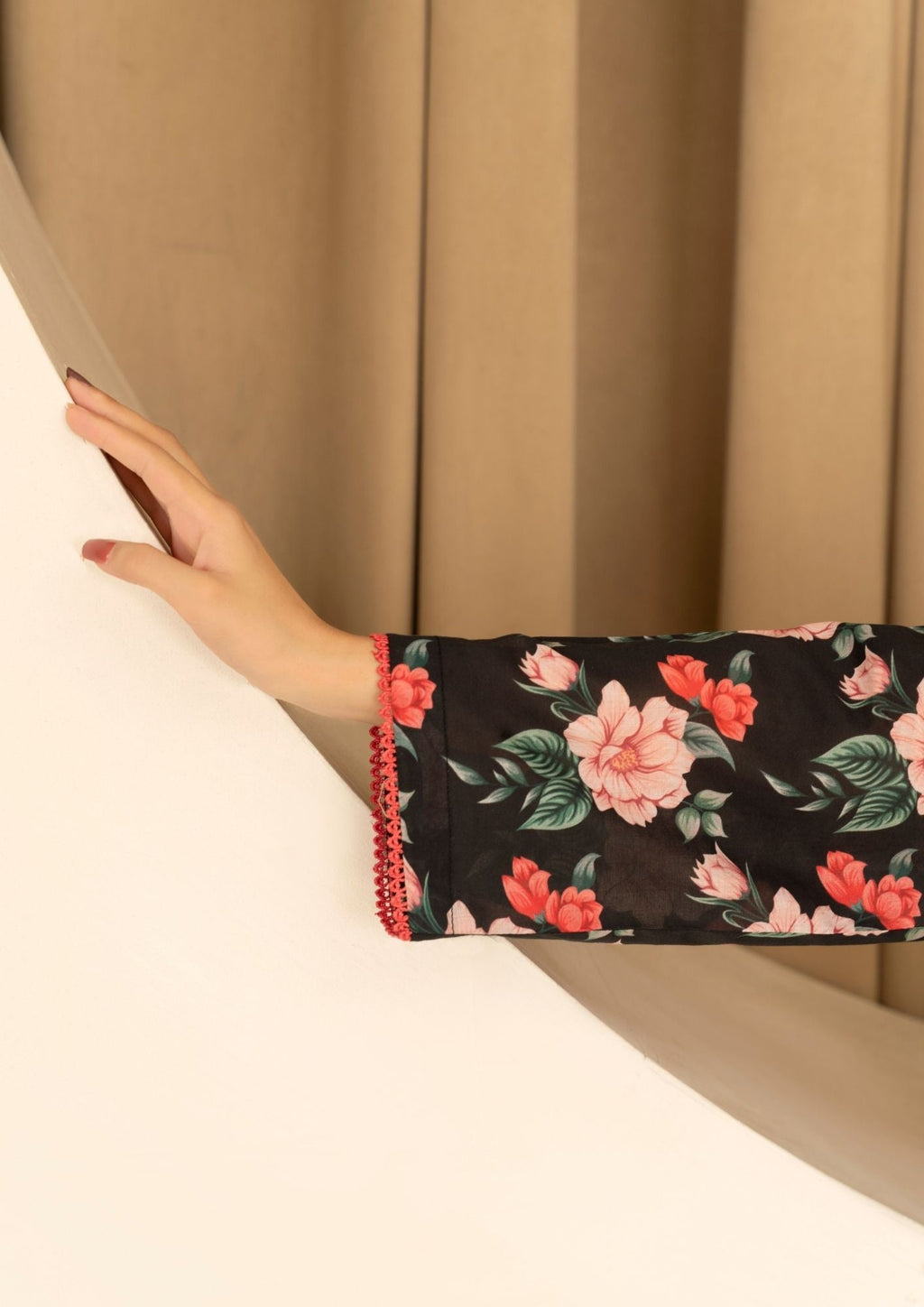 Yolo Pret Digital Print Lawn with Shalwar GULMEENA G25 0027 Women 2pcs