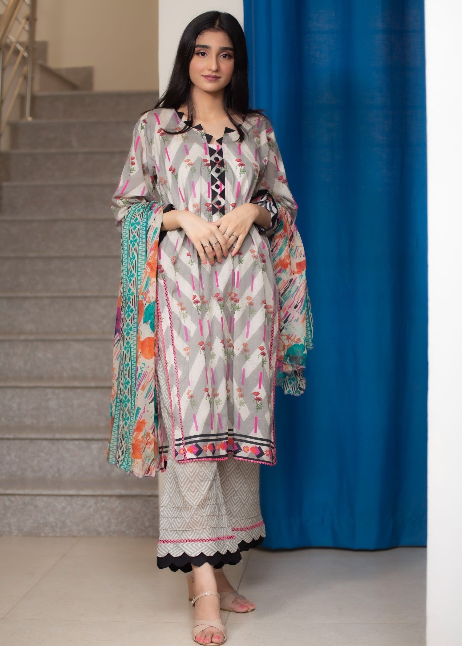 Hayati Collections Lawn | with Chiffon Dupatta | Grey Women 3pcs
