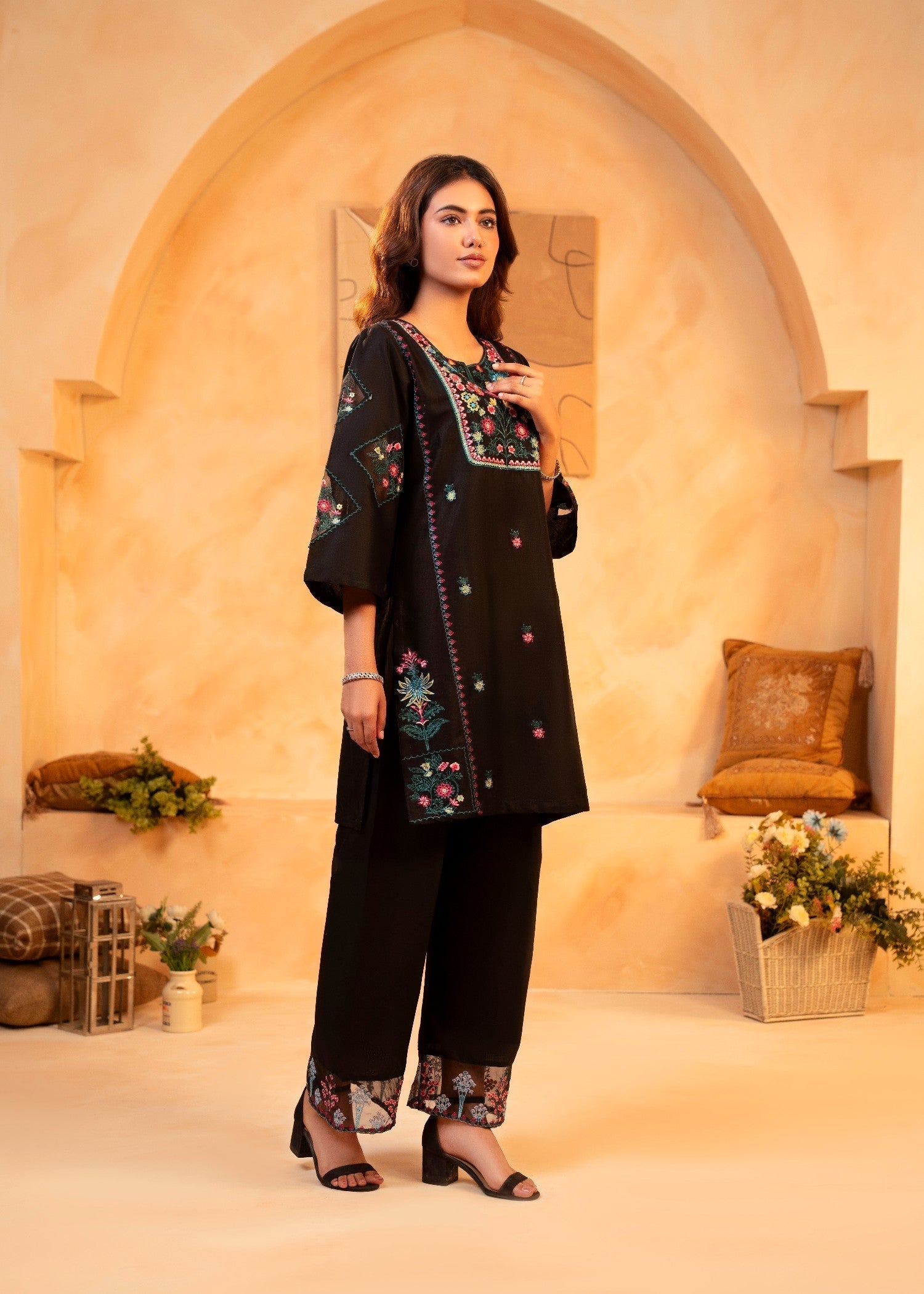 Libas Thread Black Mirage Women 2pcs