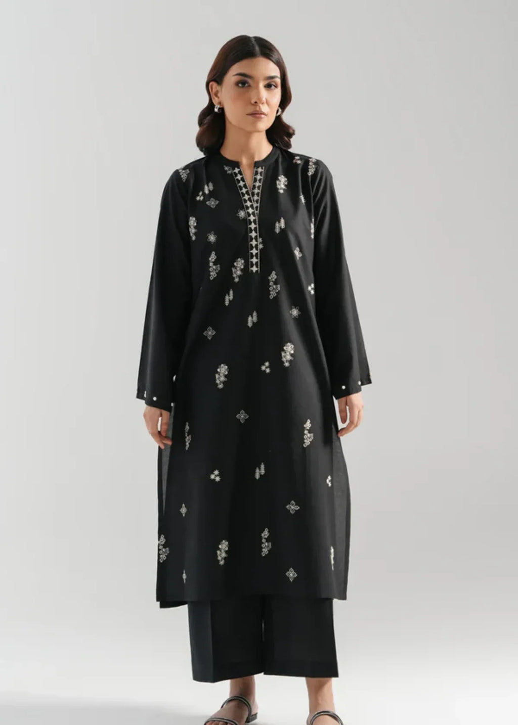 Zeen EMBROIDERED SUIT WAM25211 Women 2pcs