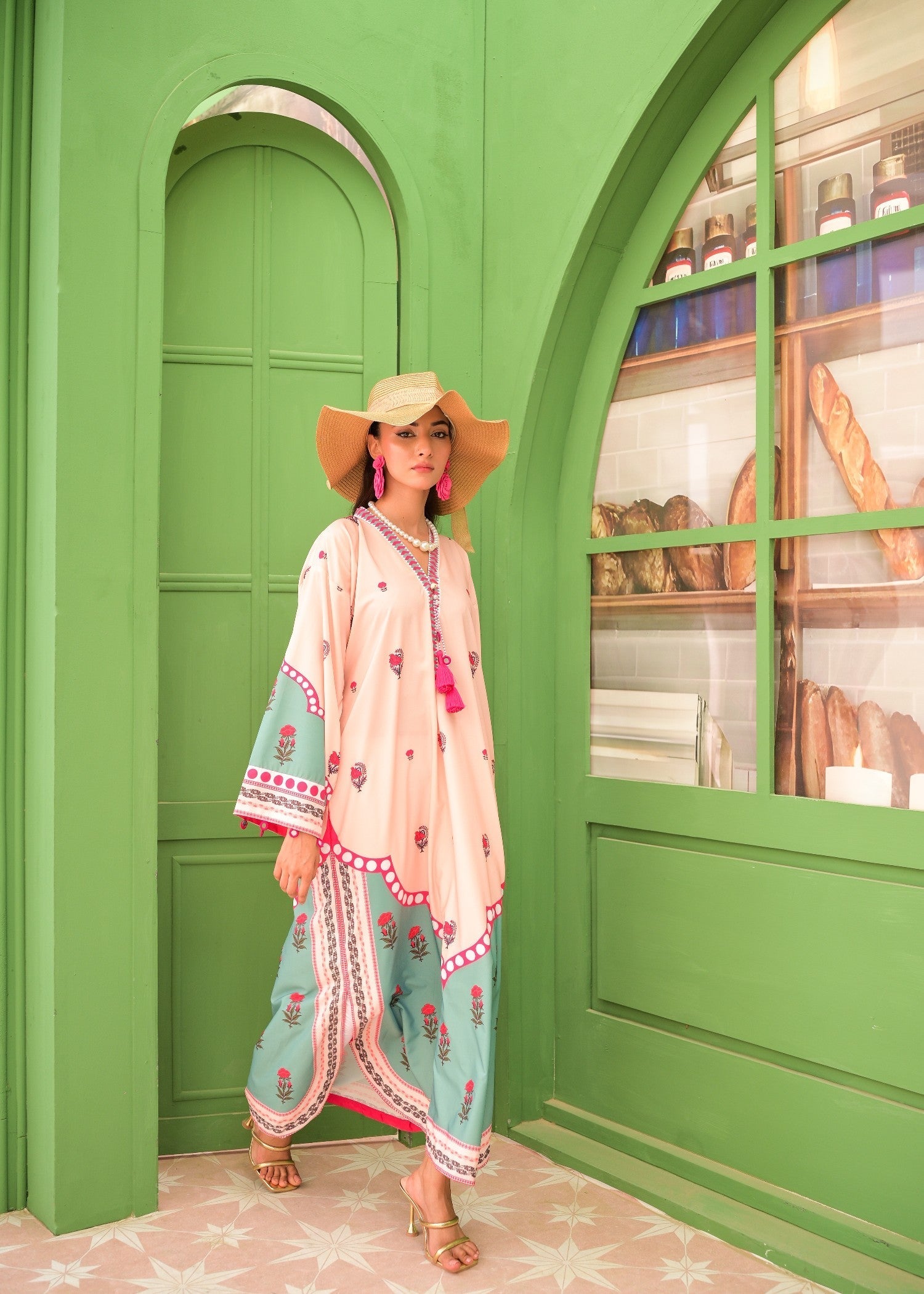 The Affordable Designer Blush Kaftaan Women 1pcs