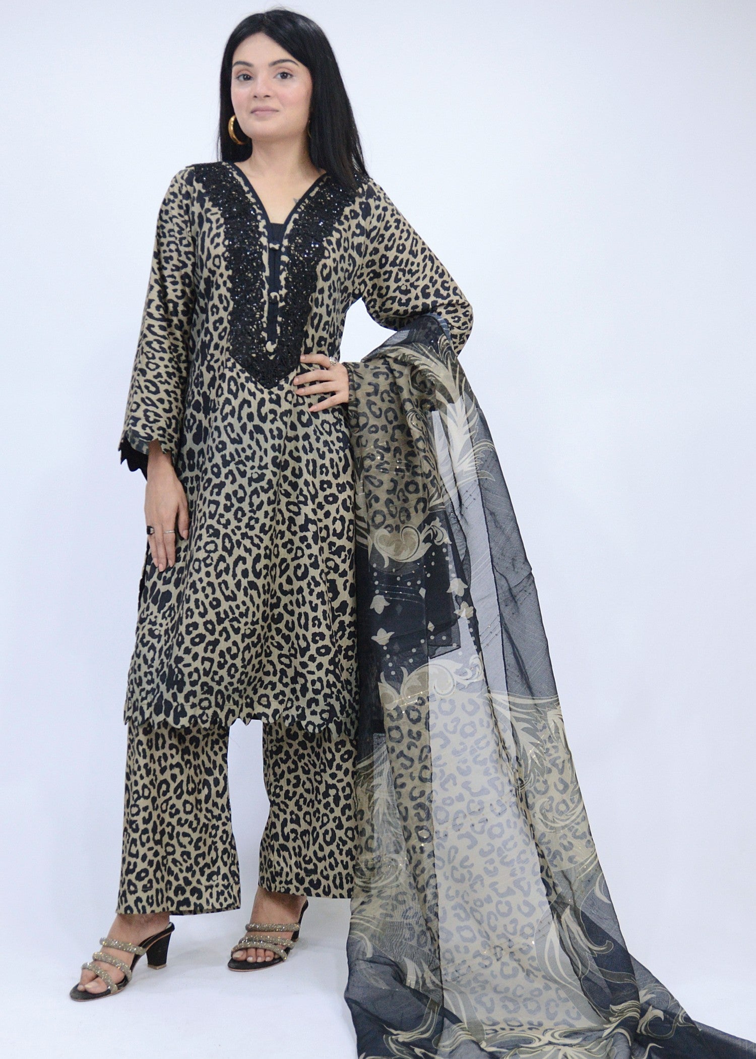 MMG Garments Cheetah Charm Kurta Set Dust Colour Women 3pcs