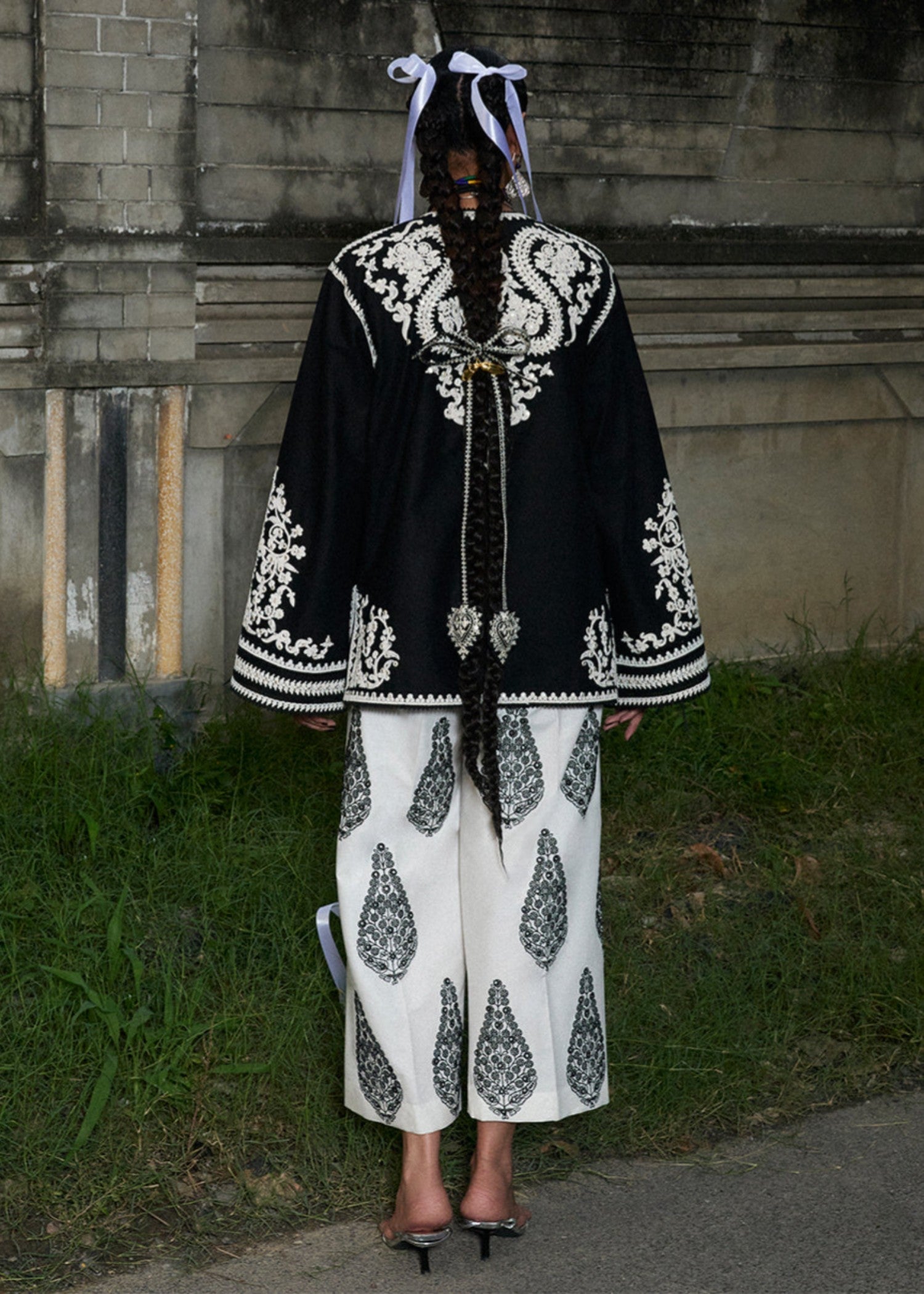 Jugnu Neelya Women 2pcs