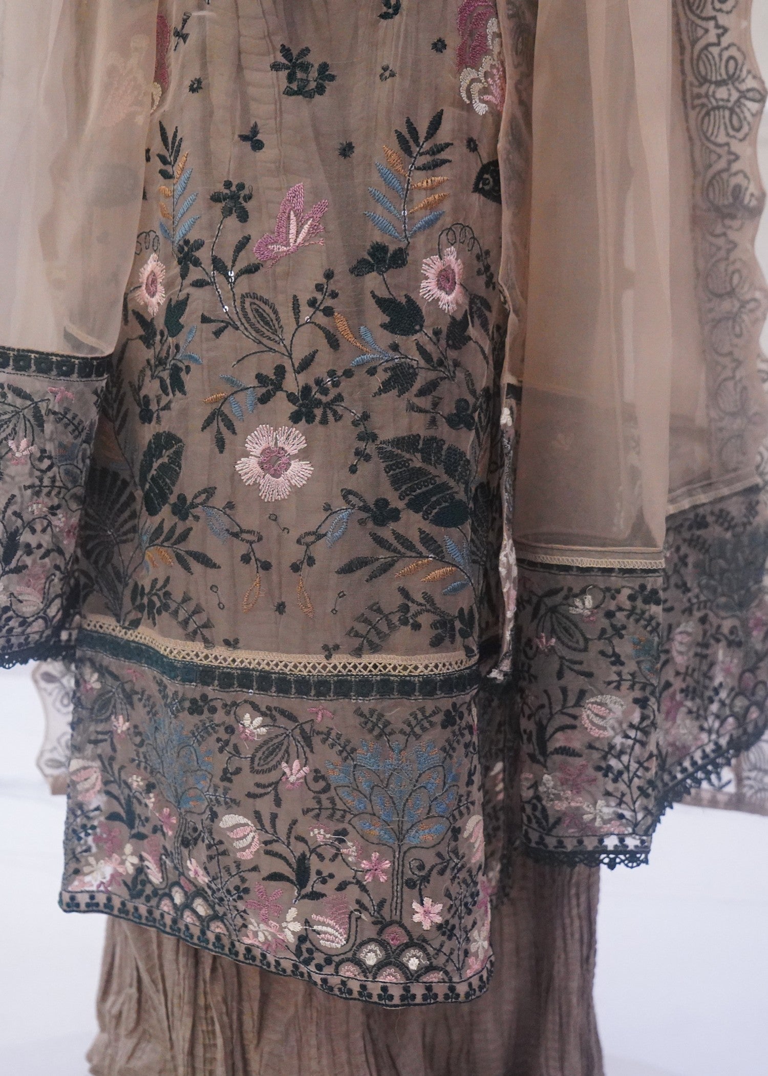 Fernazcouture Taupe Charm Women 3pcs