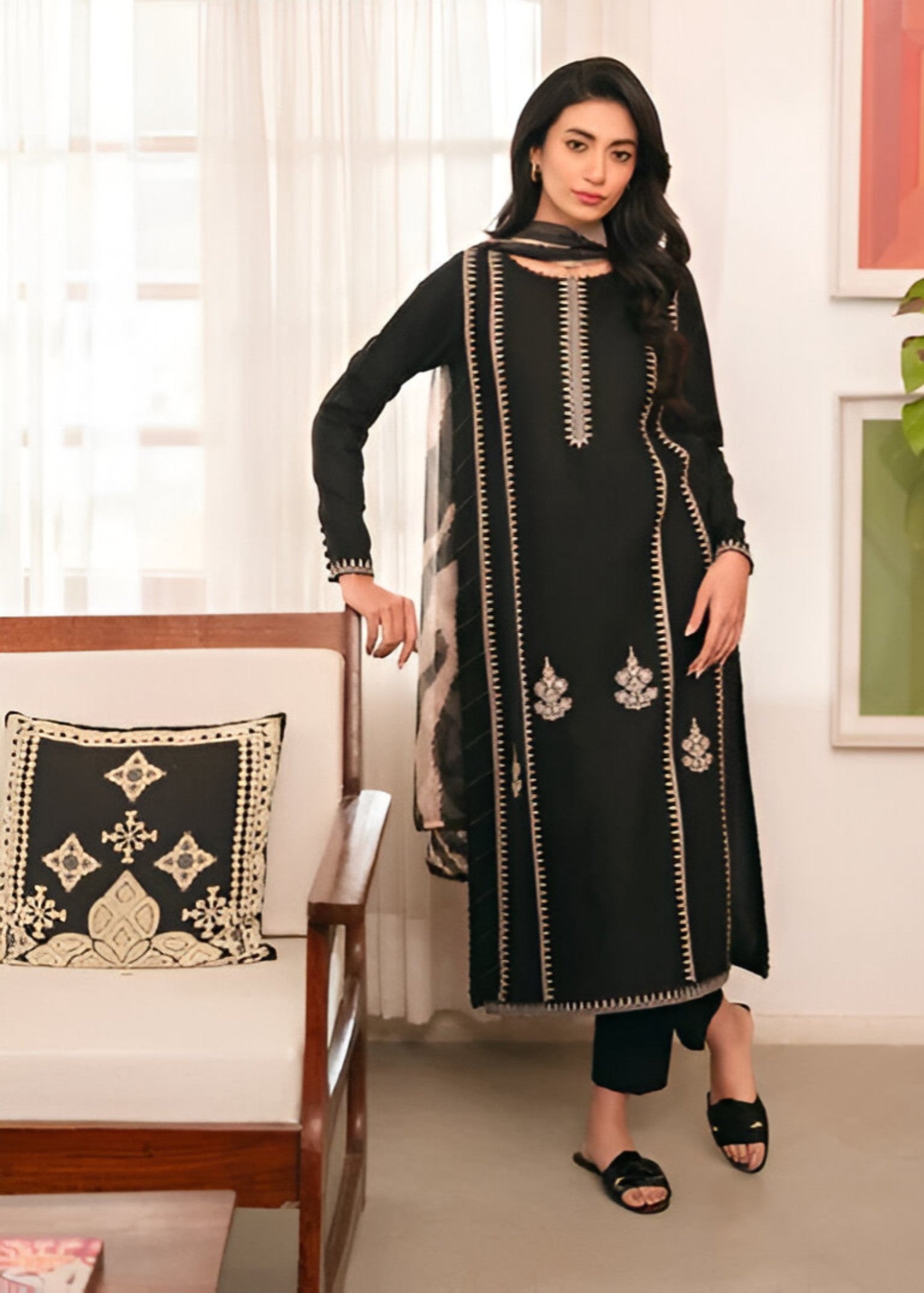 Gulposh Wardha (Stitched ) Long Length Women 3pcs