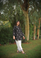 Zarah&Sarah Monochrome Muse Women 2pcs