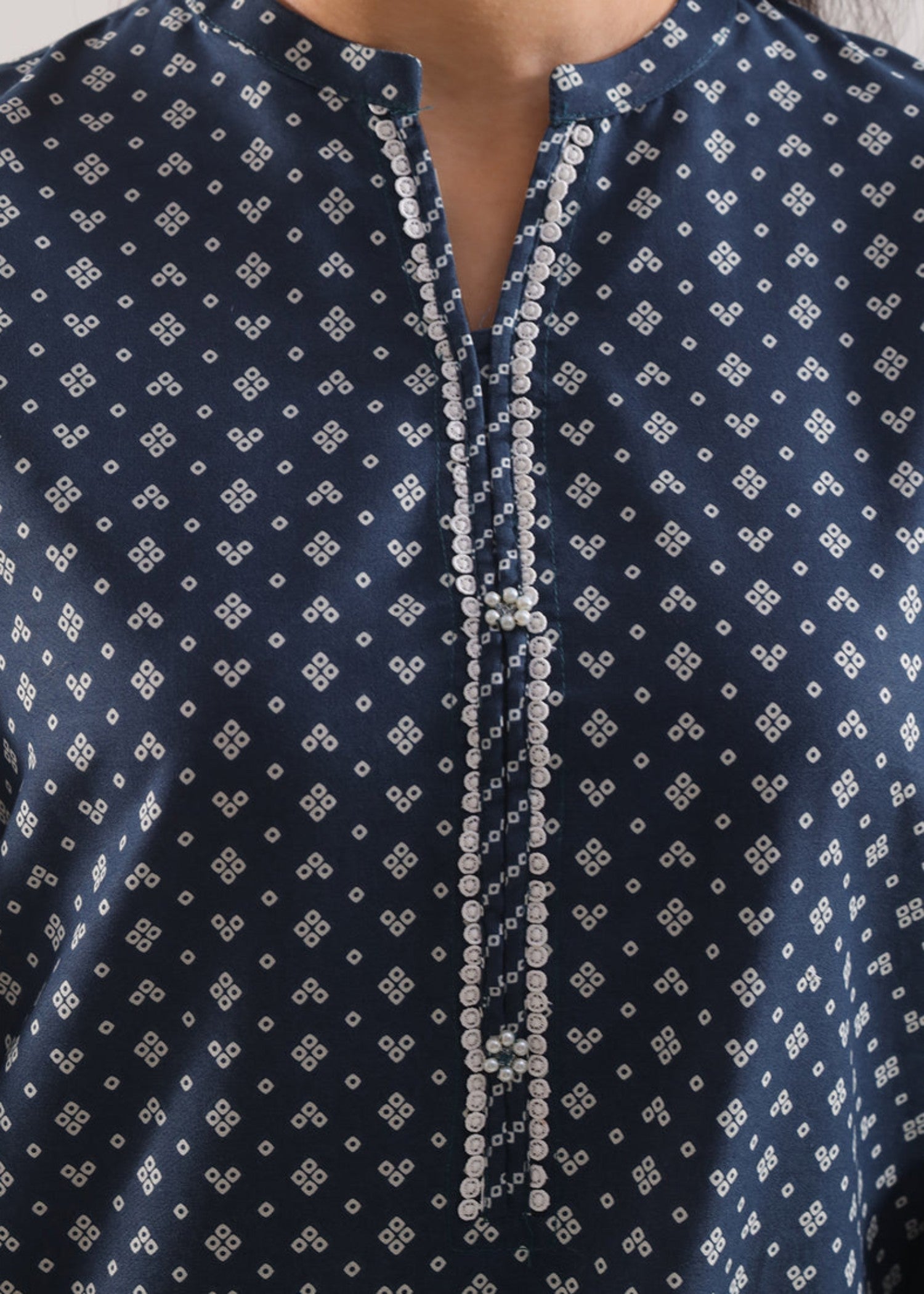 Saya Printed Lawn Stitched WP3P 716 Women 3pcs