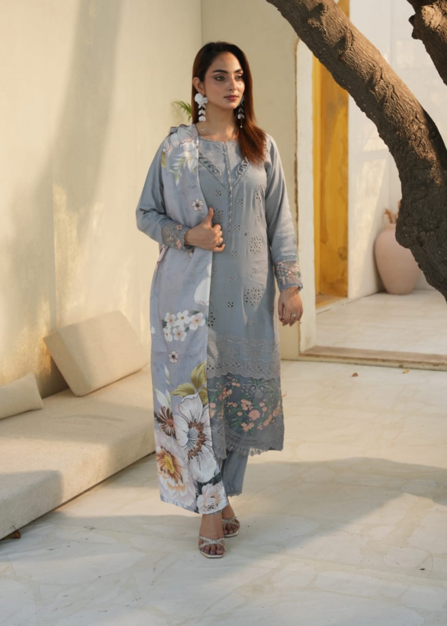 Designer Rack linen embraided pastel grey Women 3pcs