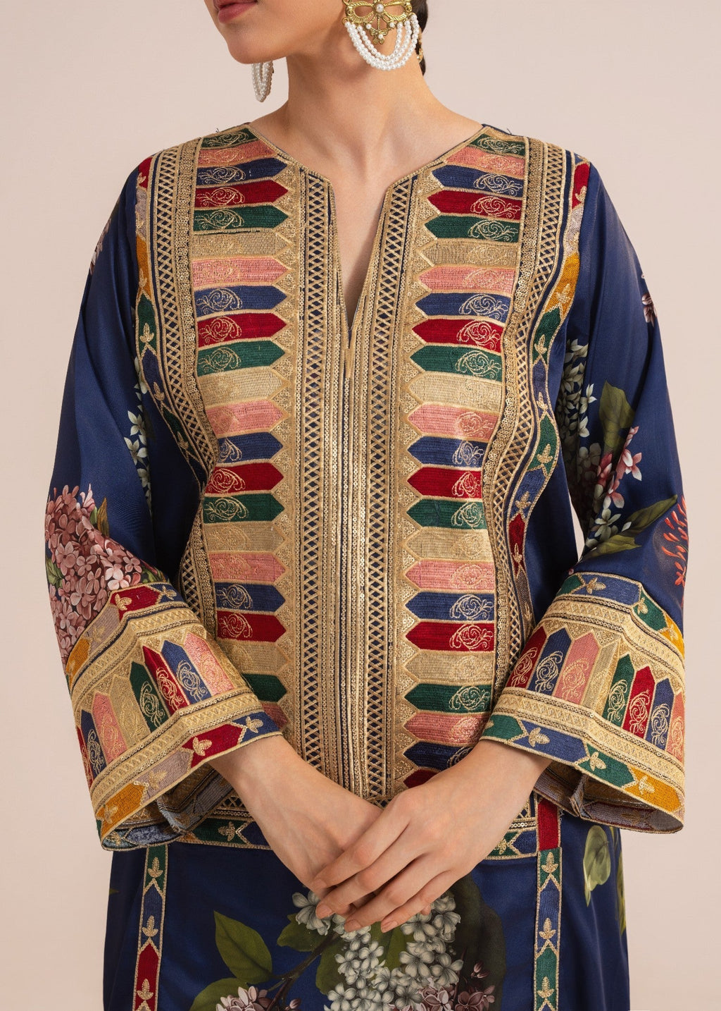 Rajdulari Kareena Silk Kaftan Women 1pcs