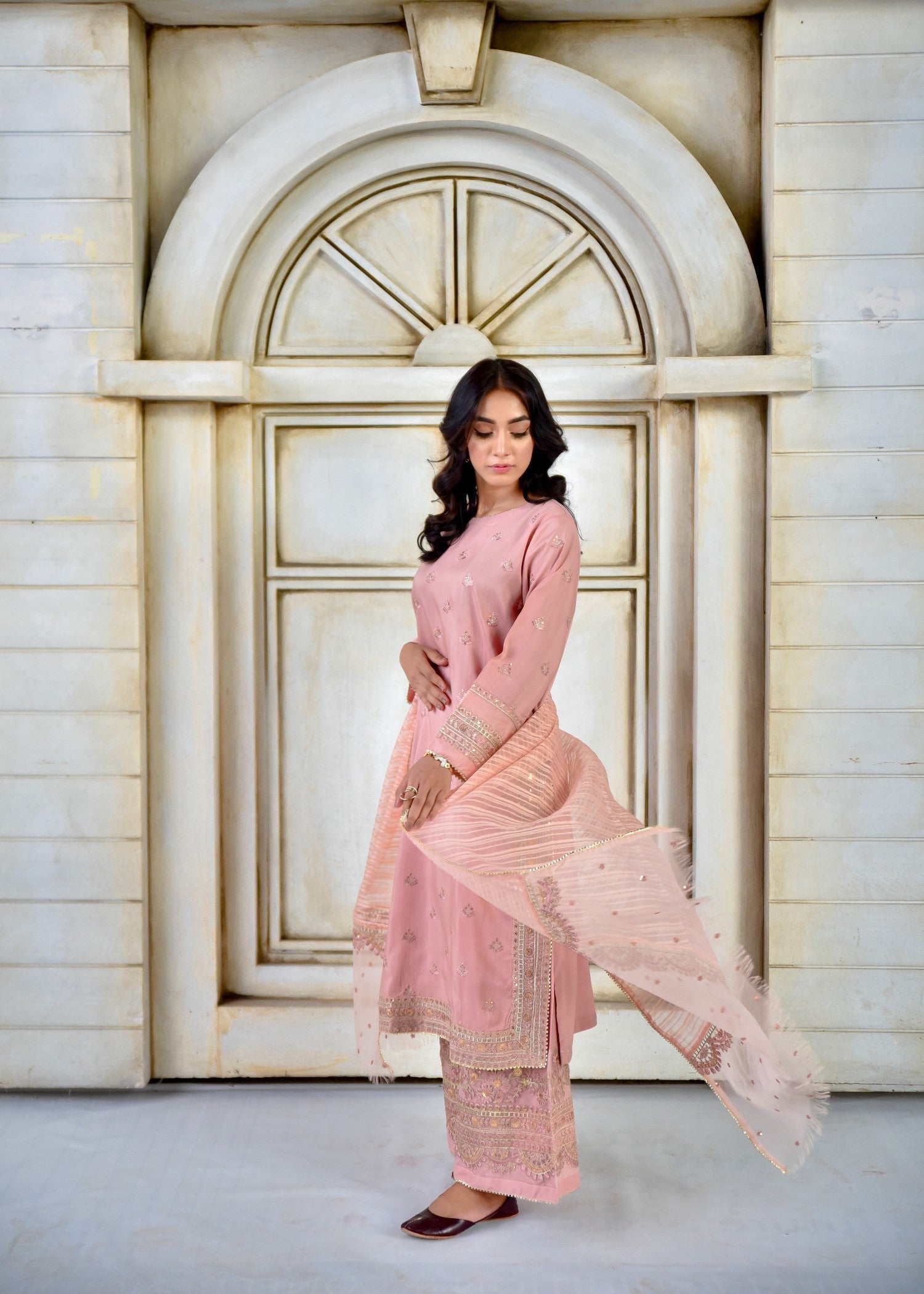 Maharani Official Rosy Vintage Suit Women 3pcs