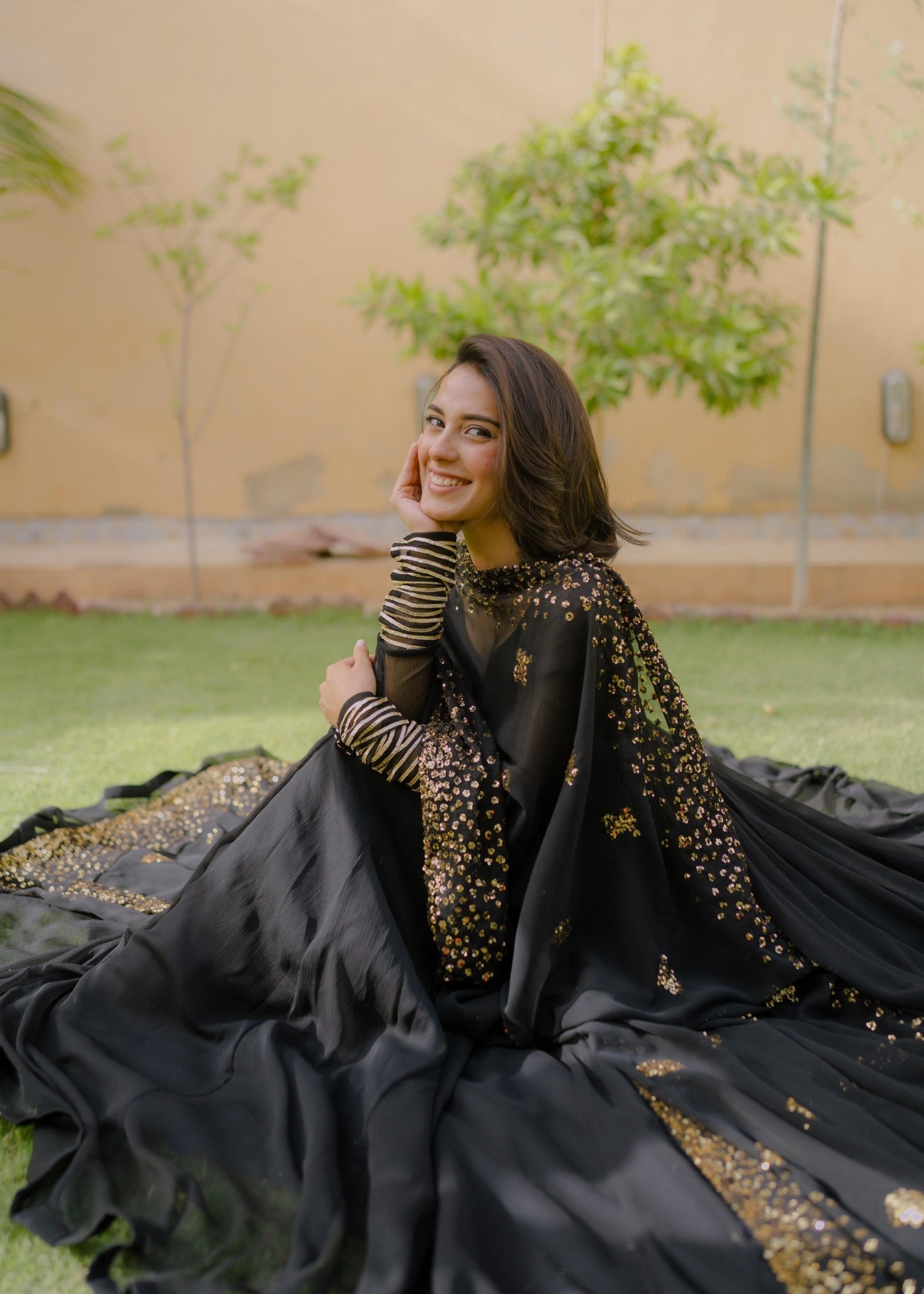 Tabassum Gauhar Ara Begum Women 2pcs