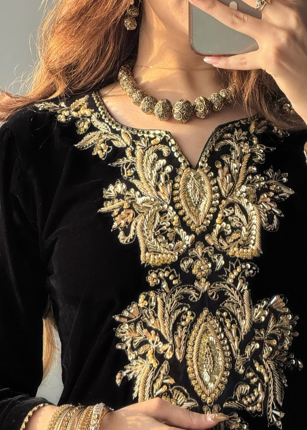 Laal Clothing Velvet V 03 Women 2pcs