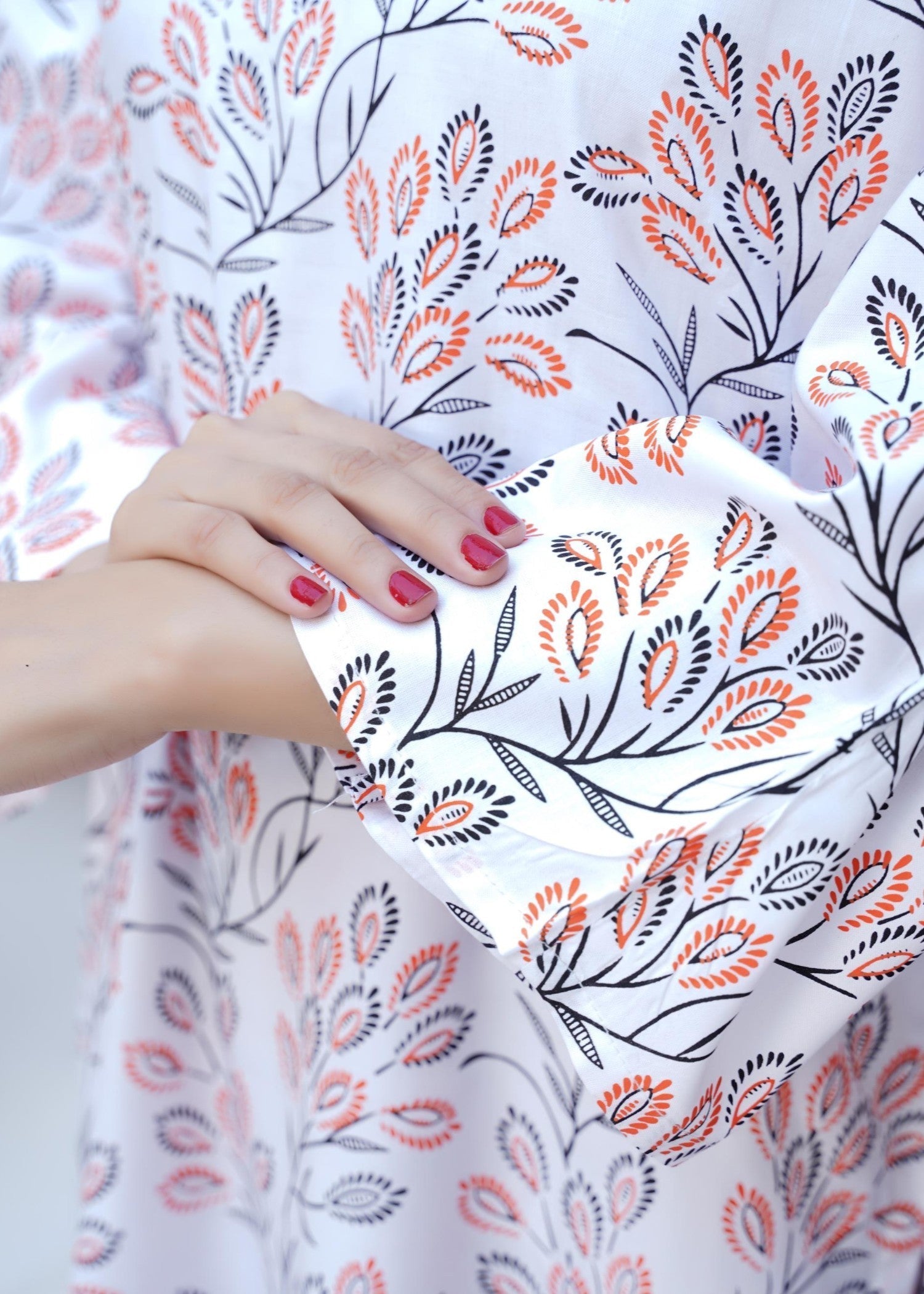 Chaudhary Arts Eden white Women 2pcs