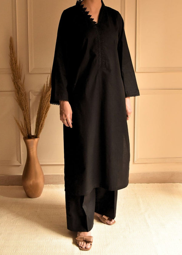 Baposh Black Kurta Set Women 2pcs