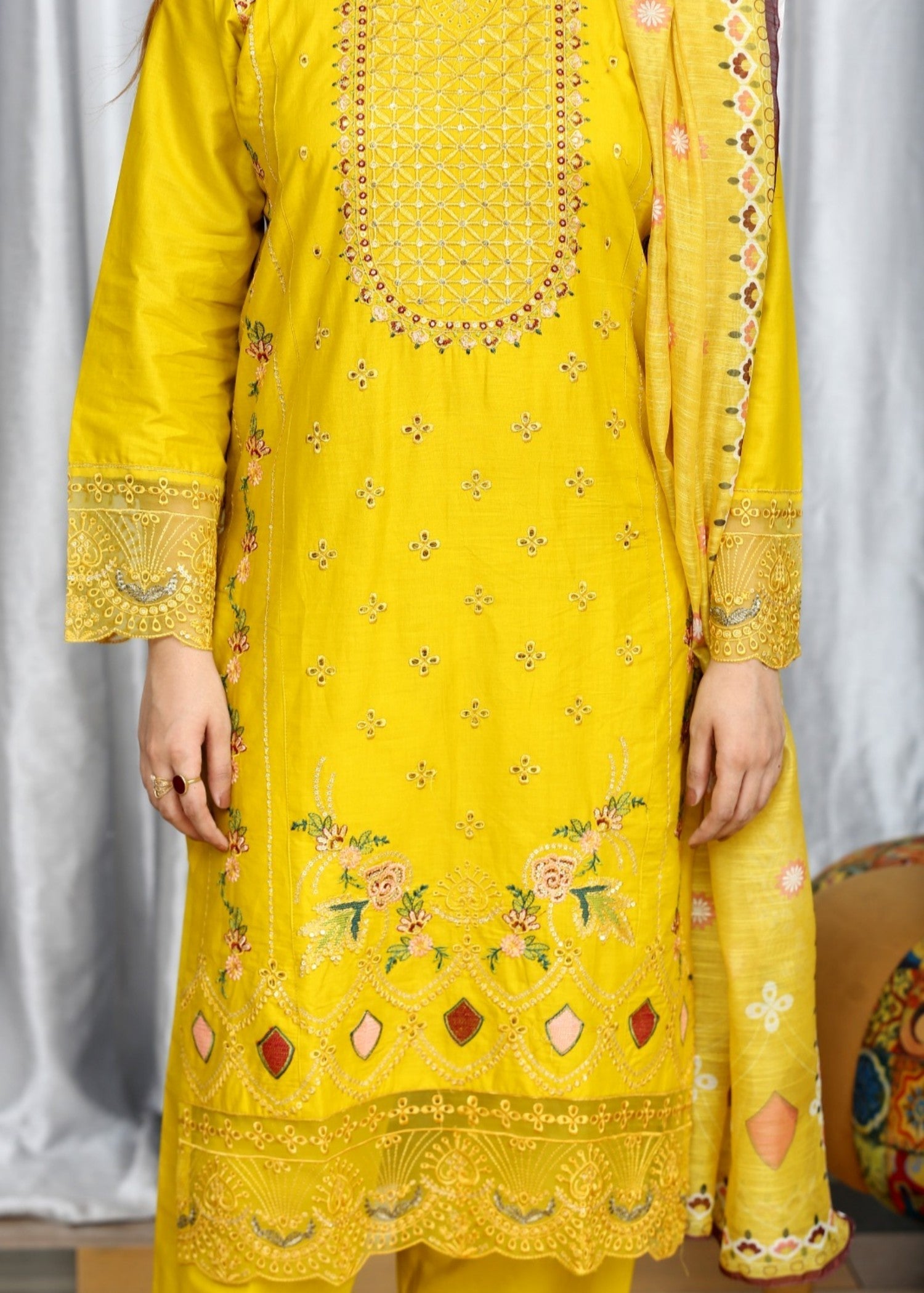 Rb Pret & Couture AROOJ Women 3pcs