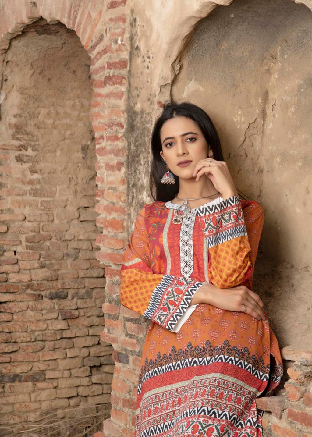 Khatepoesh Aubrey Women 1pcs