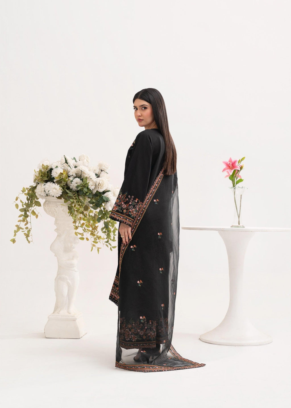 Stylish Collection HAREEM EMBROIDERED Women 3pcs