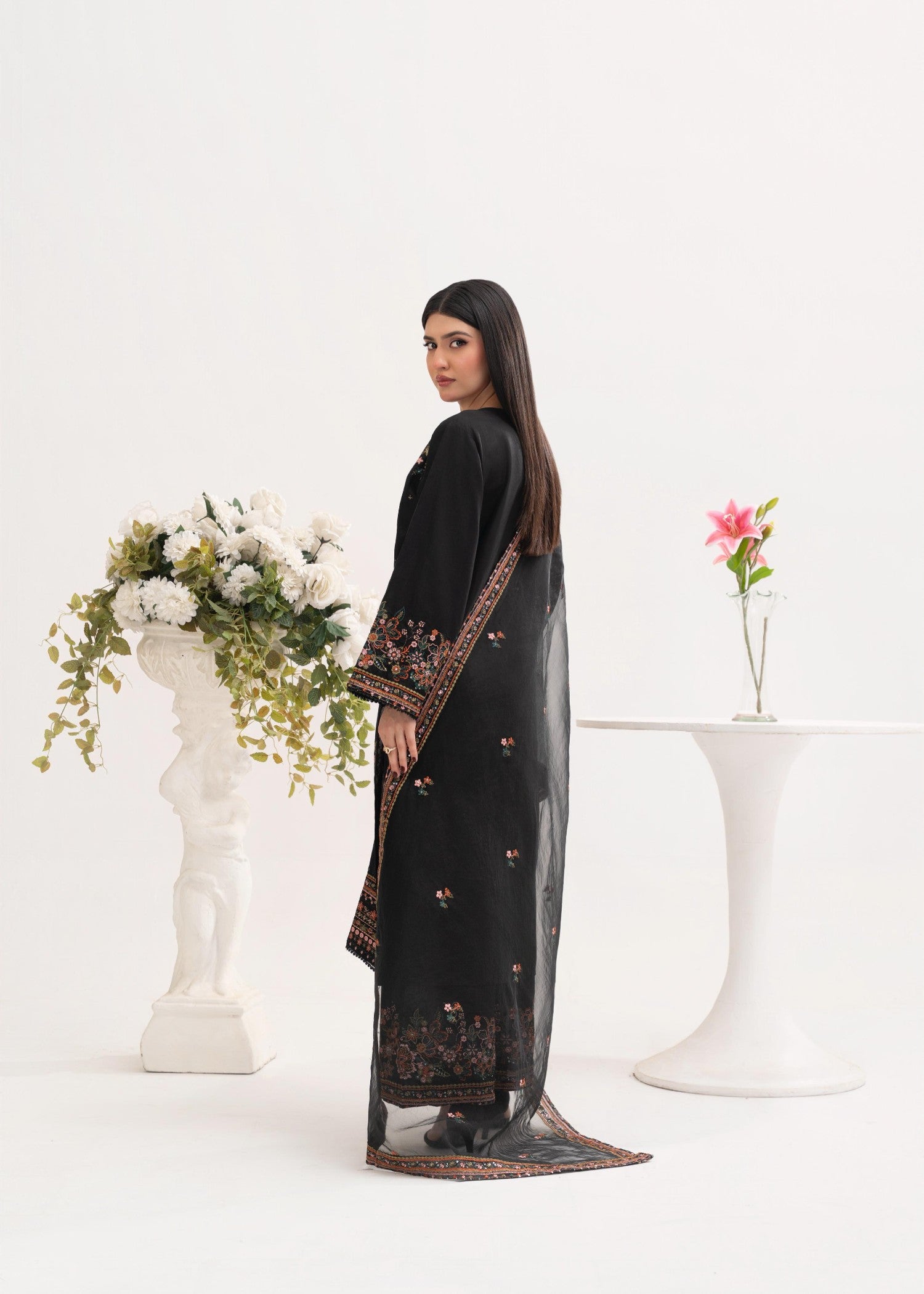 Stylish Collection HAREEM EMBROIDERED Women 3pcs