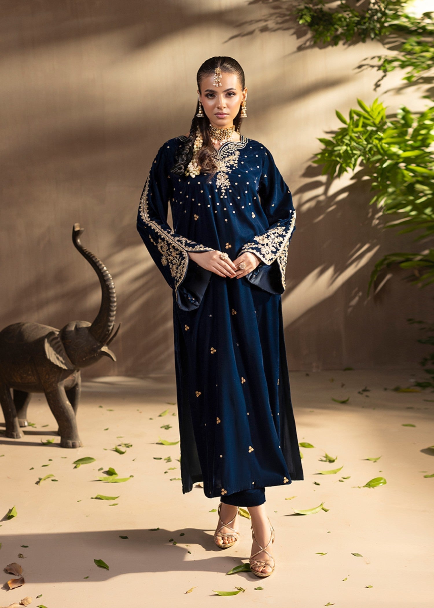 Kross Kulture Embroidered Velvet Suit Teal Women 2pcs