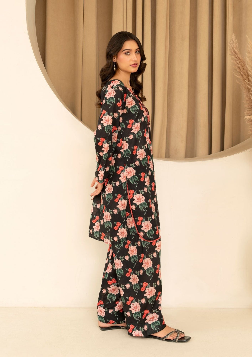 Yolo Pret Digital Print Lawn with Shalwar GULMEENA G25 0027 Women 2pcs