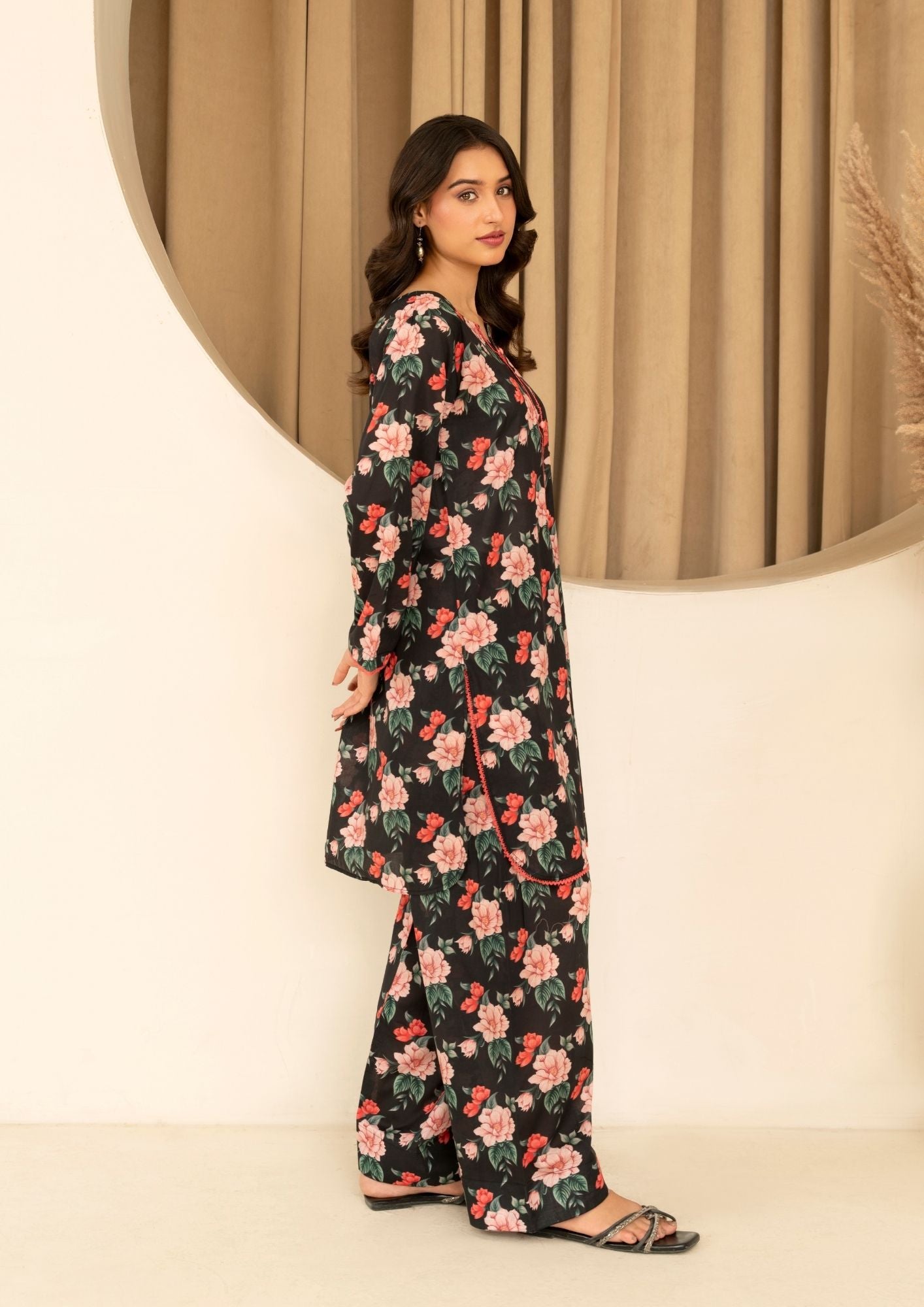 Yolo Pret Digital Print Lawn with Shalwar GULMEENA G25 0027 Women 2pcs