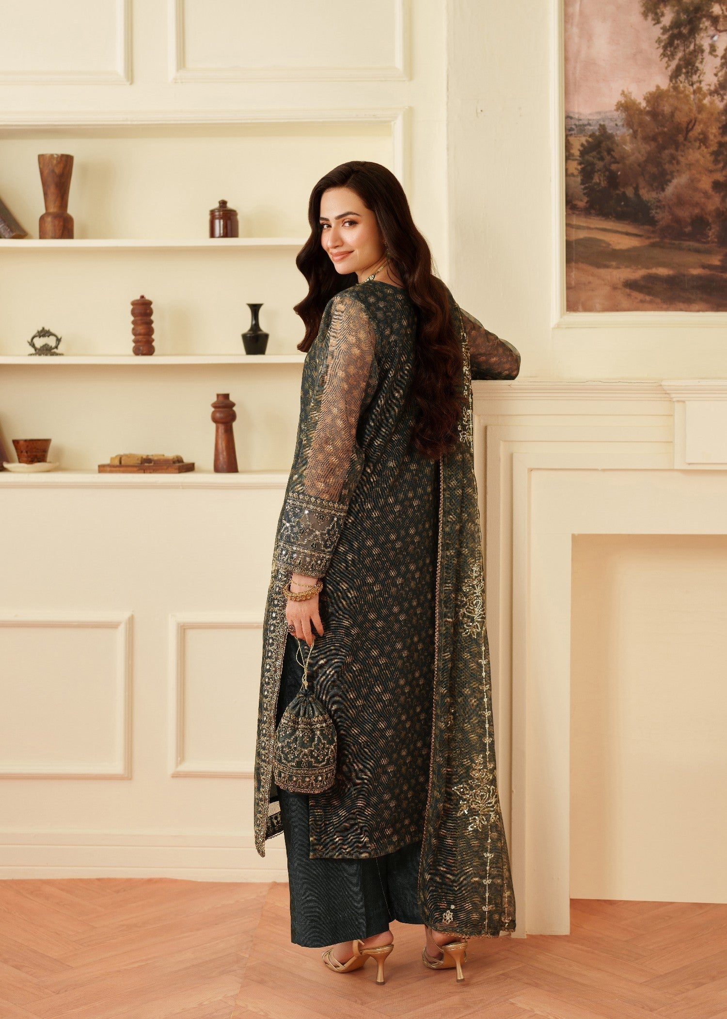 Mohagni LD 01 STITCHED I UNSTITCHED Women 4pcs