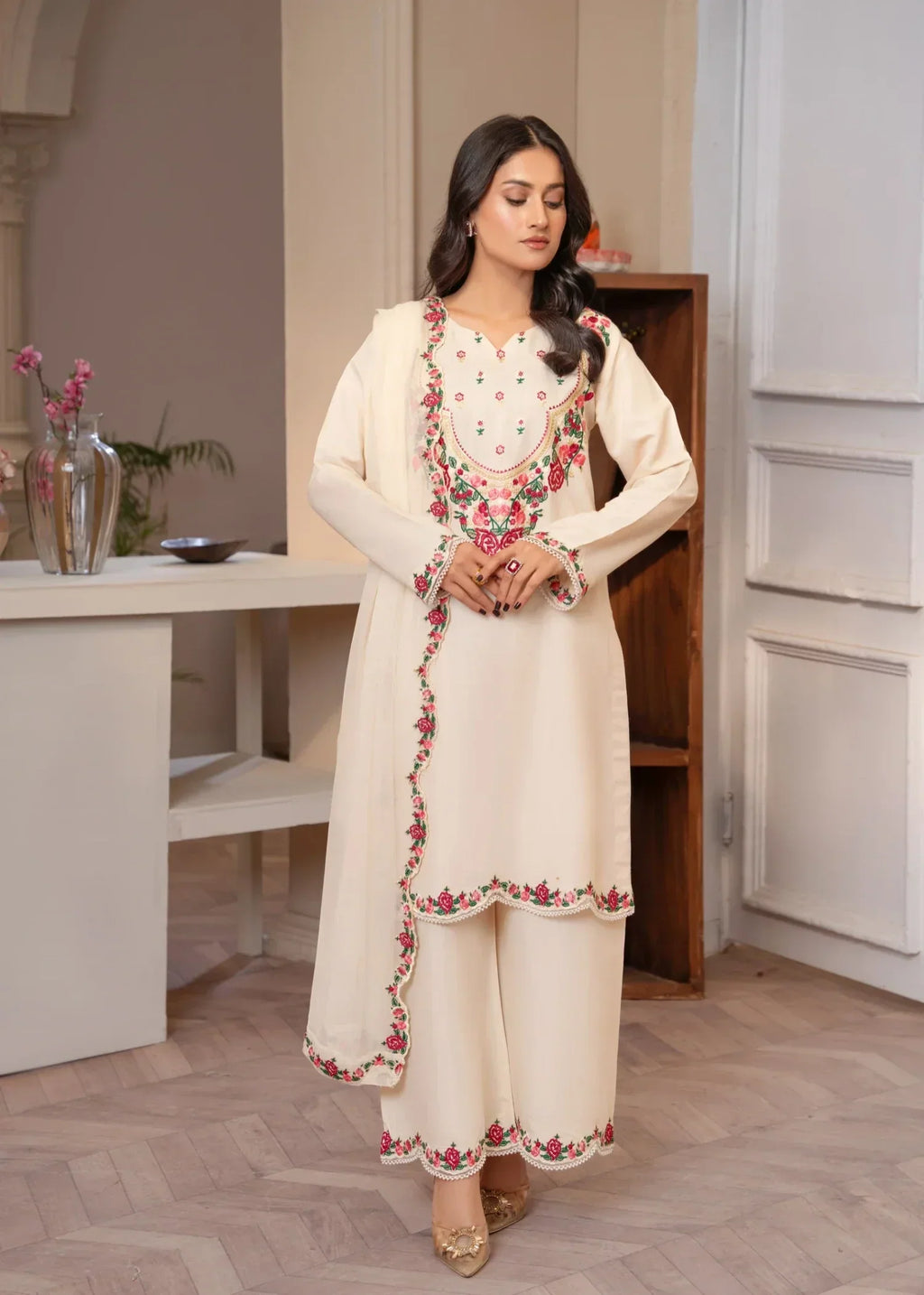 Akhrot Clothing Regal Eid Women 3pcs