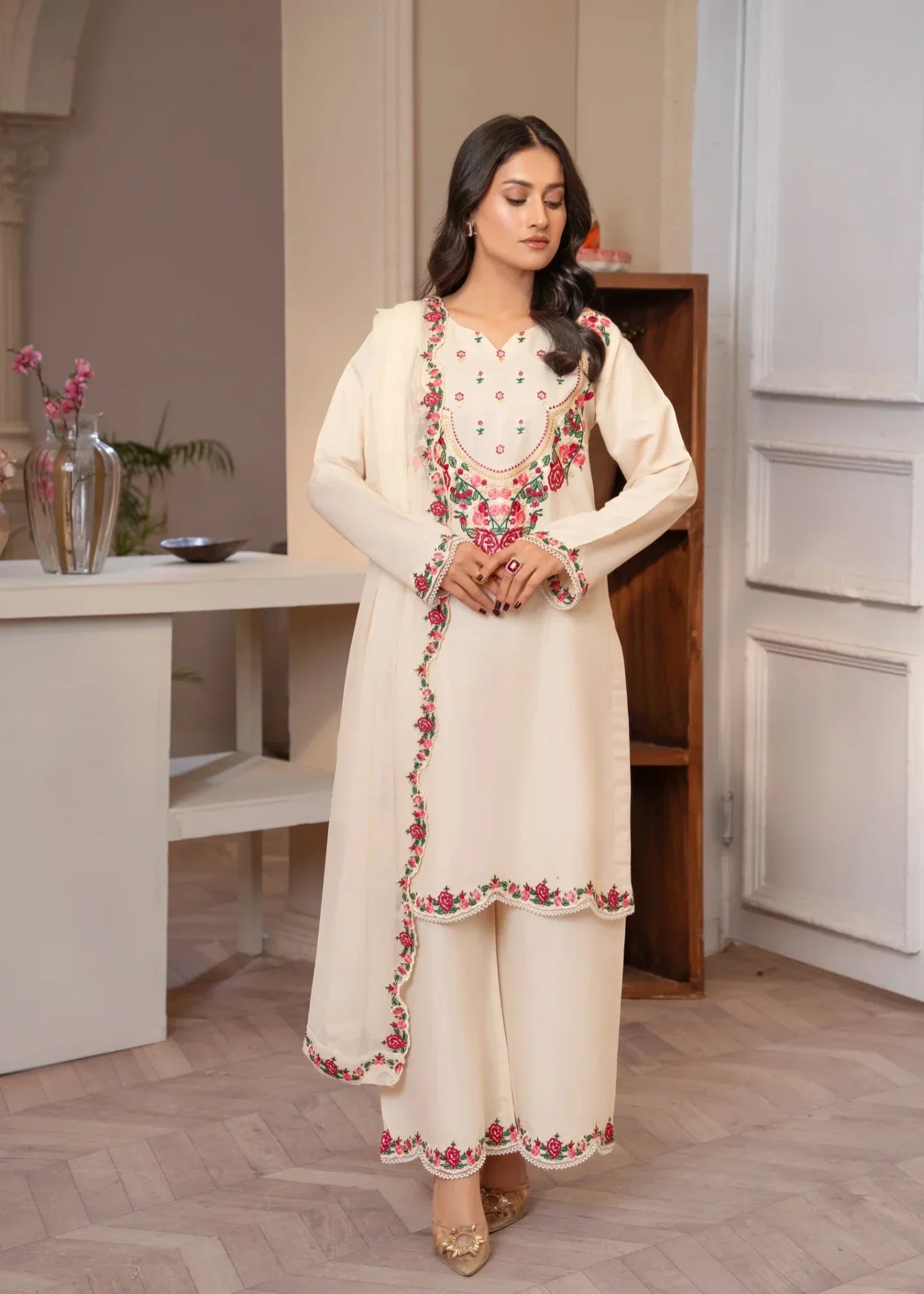 Akhrot Clothing Regal Eid Women 3pcs