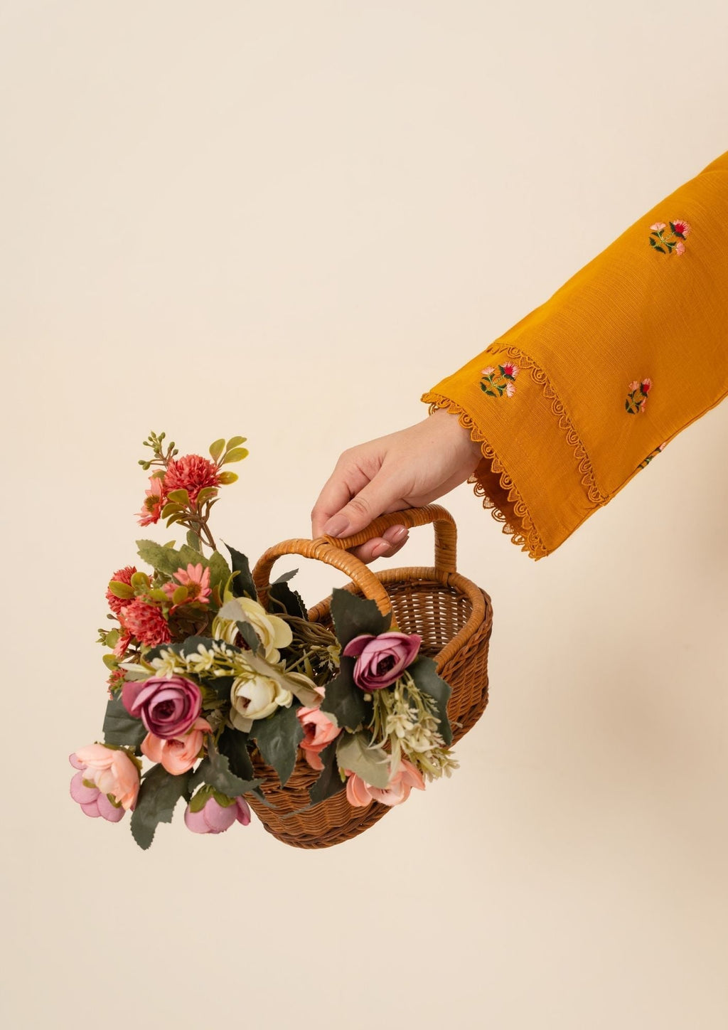 Yolo Pret Multi Embroidered Karandi AML W25 0020 Women 2pcs