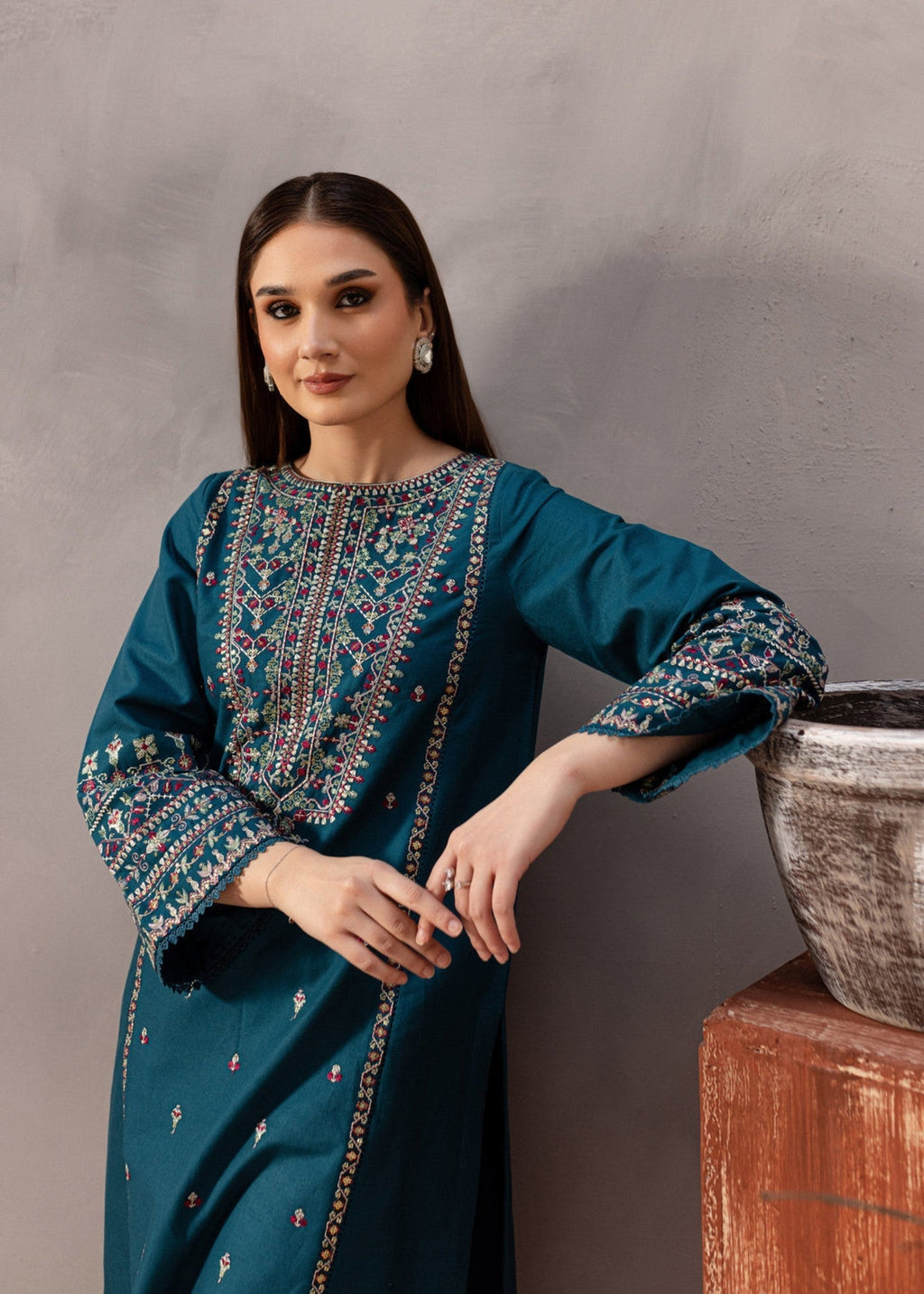 Saifron SEQUIN LAWN Women 2pcs