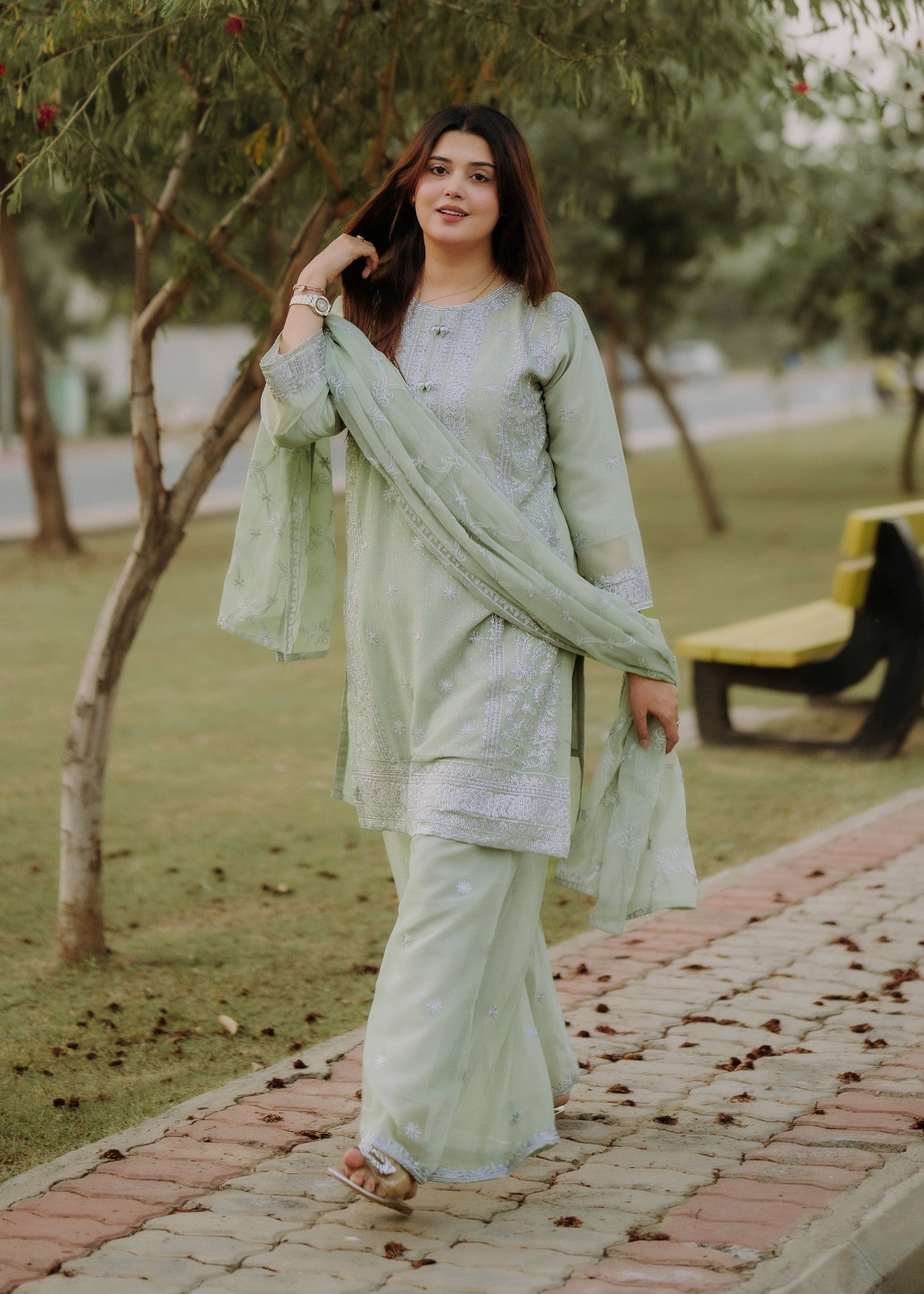 Four Season Boutique KANWAL PISTA Women 3pcs