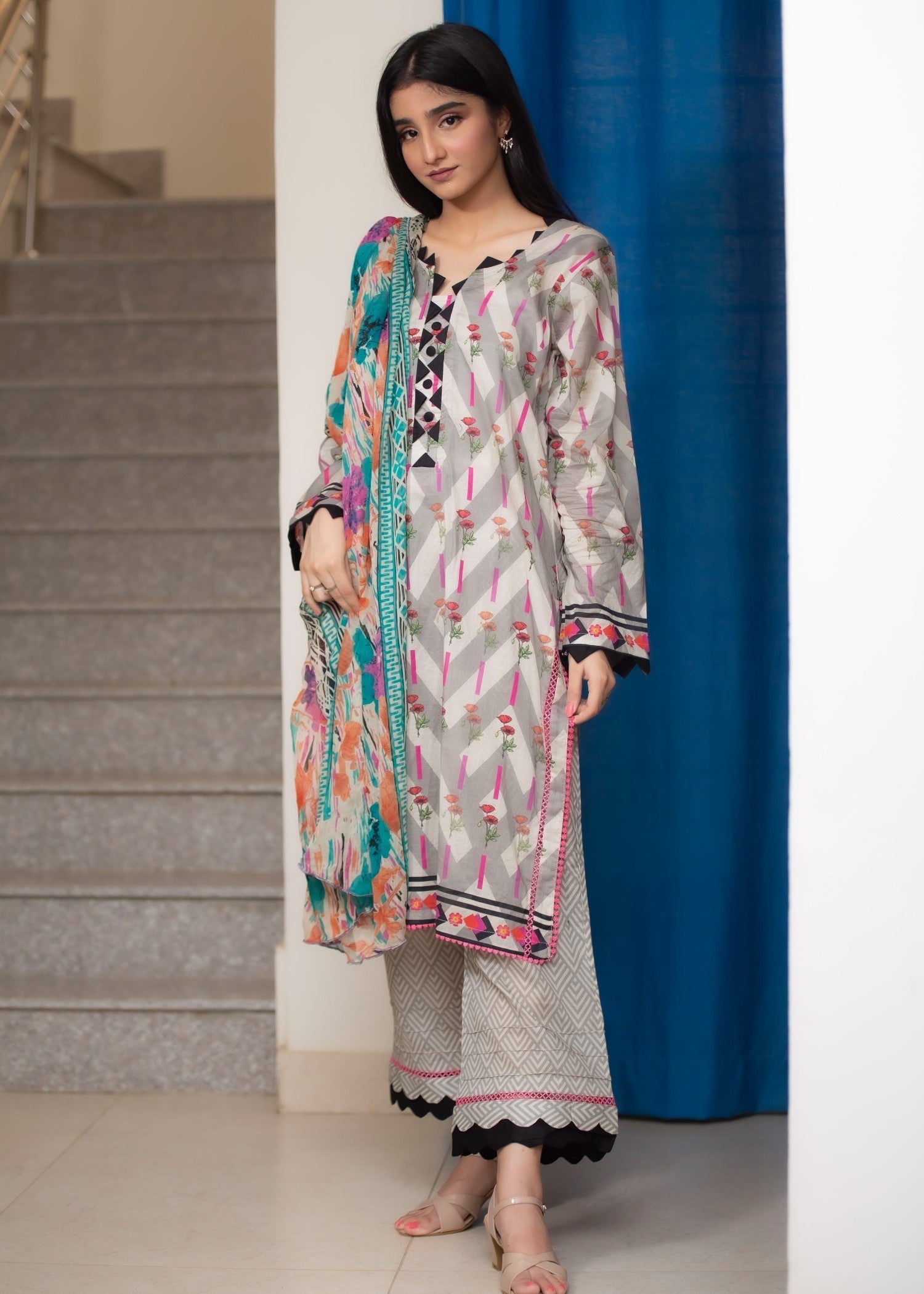 Hayati Collections Lawn | with Chiffon Dupatta | Grey Women 3pcs