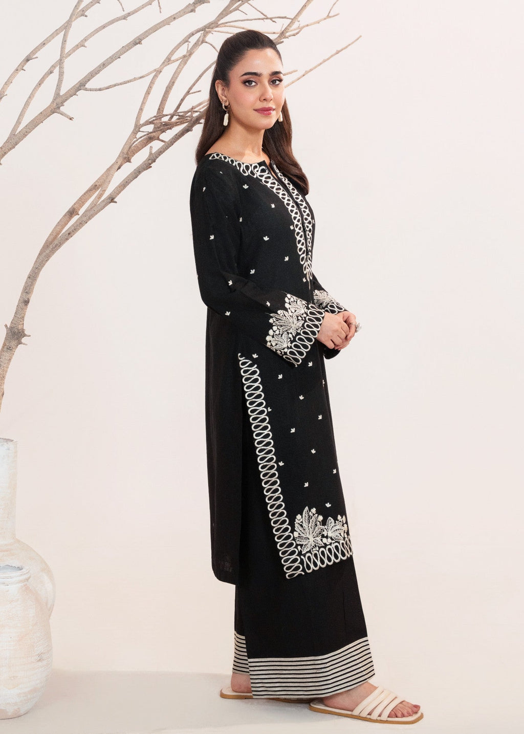 Sahibas By Mirza Radiant Black Women 2pcs