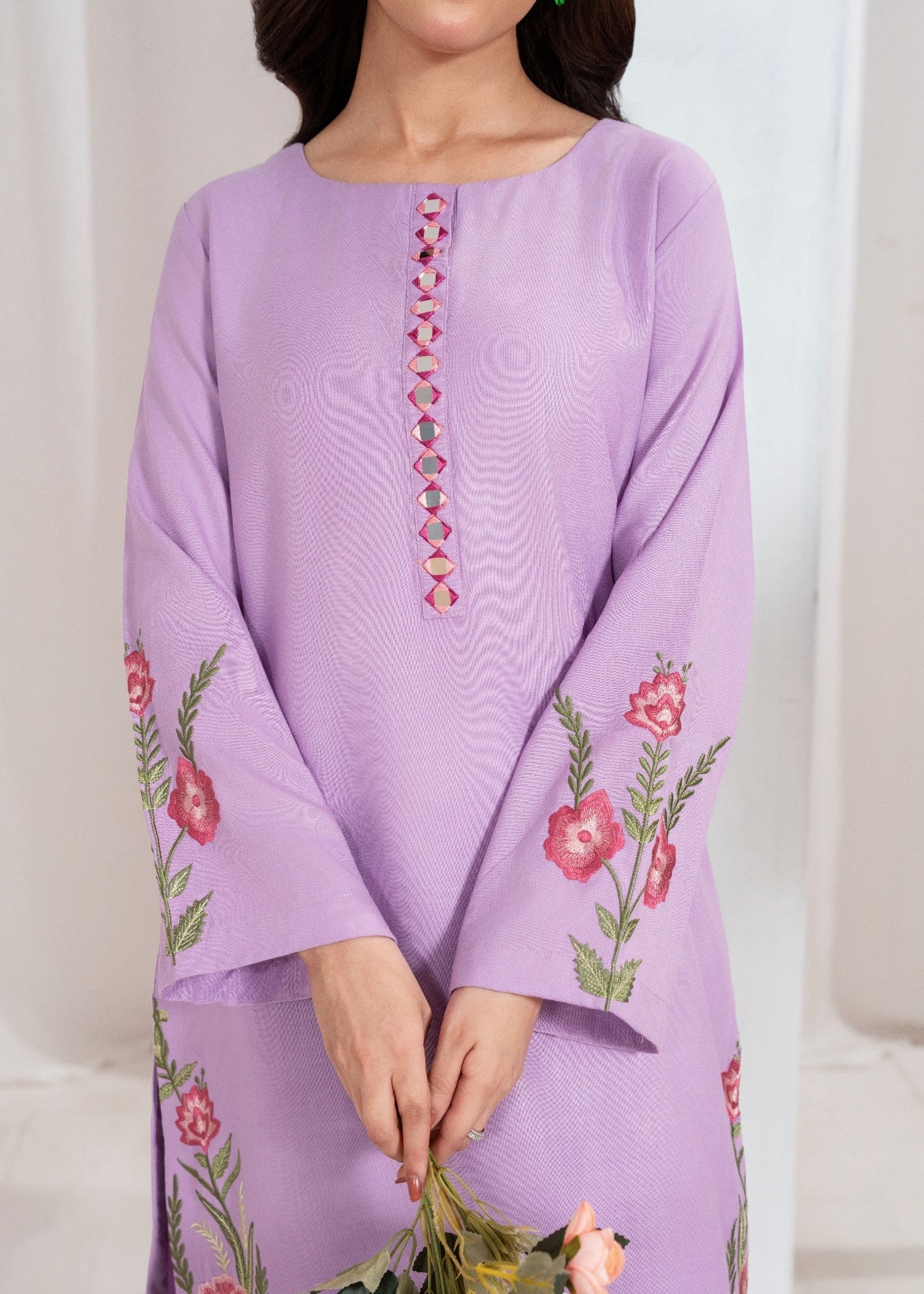 Sahibas By Mirza Iqra Kasni Women 2pcs